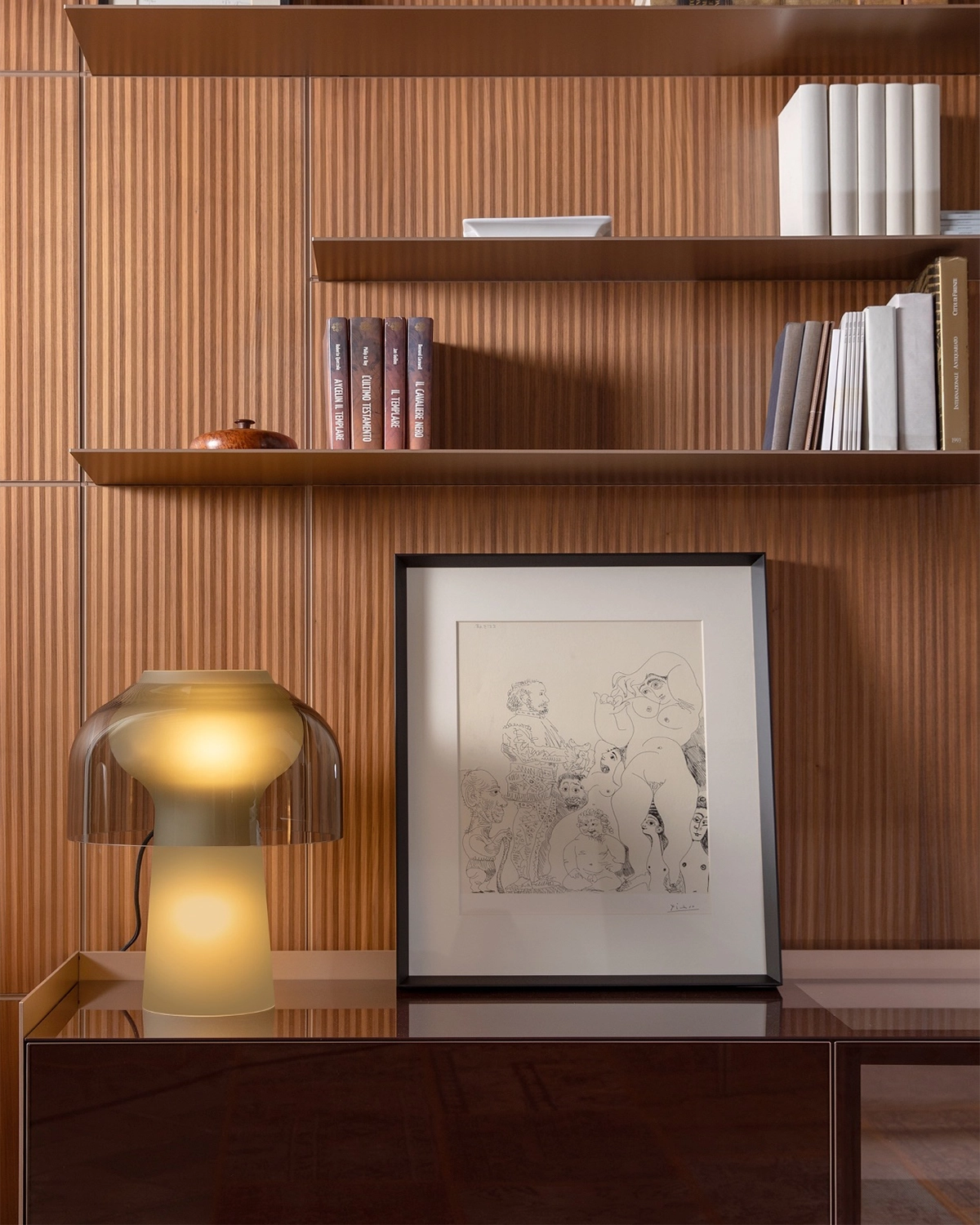 Lilly Table Lamp