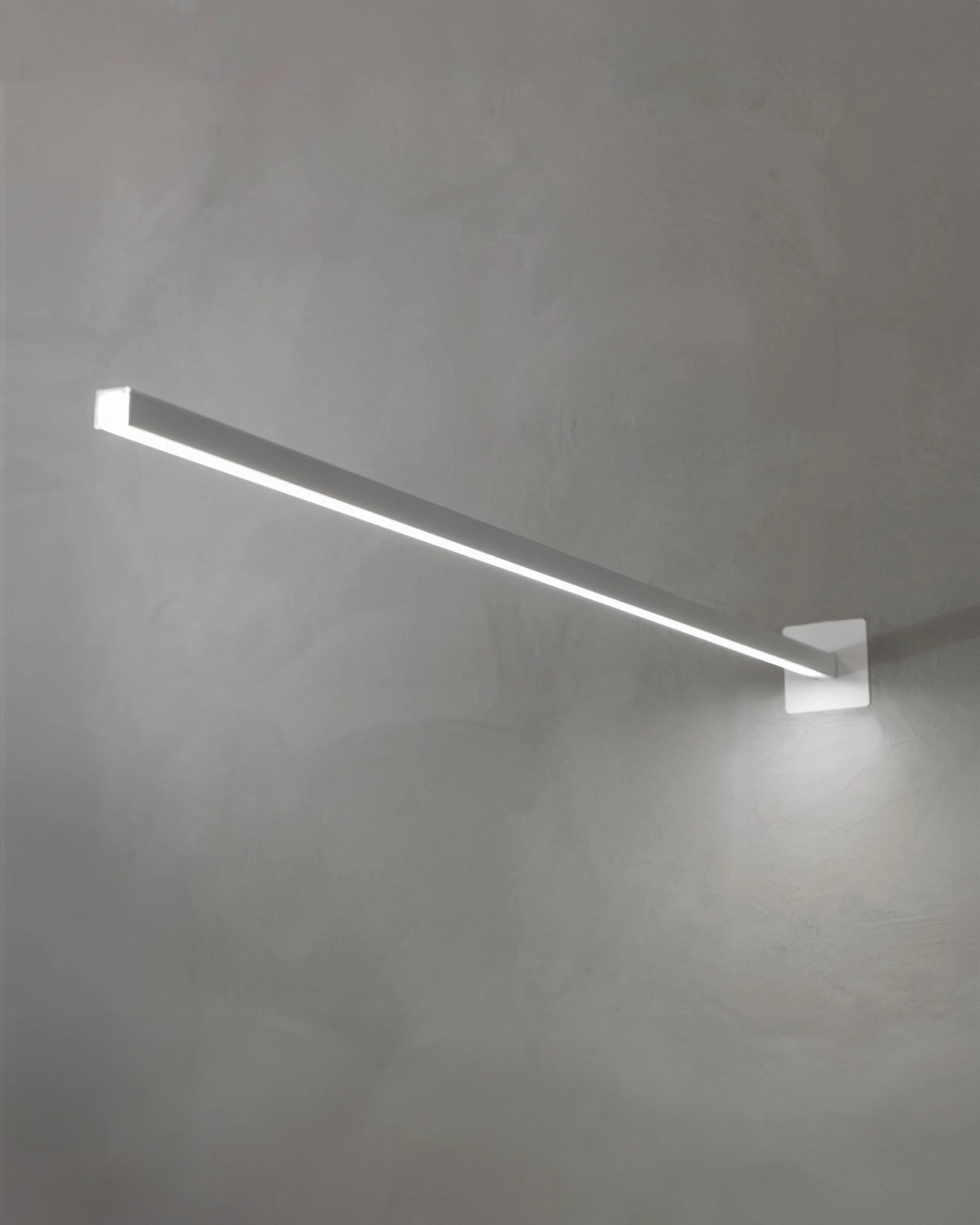 Linescapes Cantilevered Wall Light