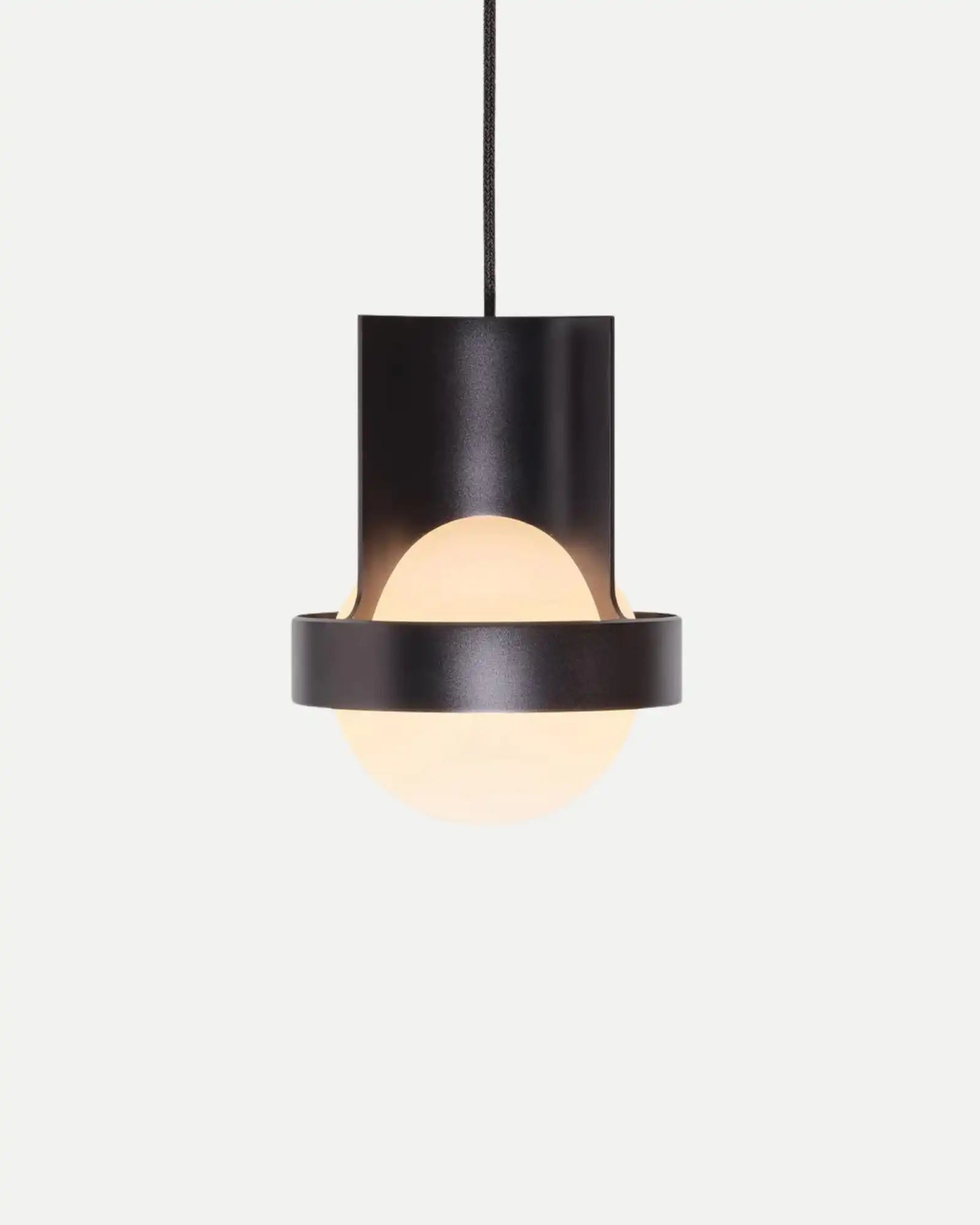 Loop Single Pendant Light