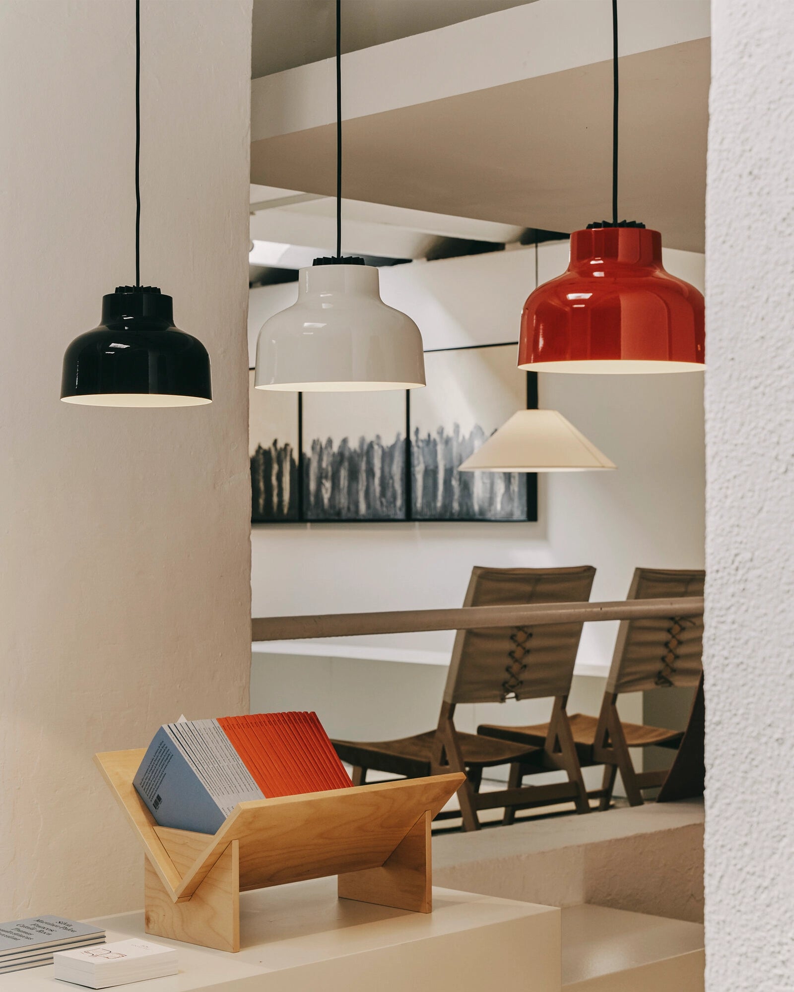 M64 Colour Pendant Light