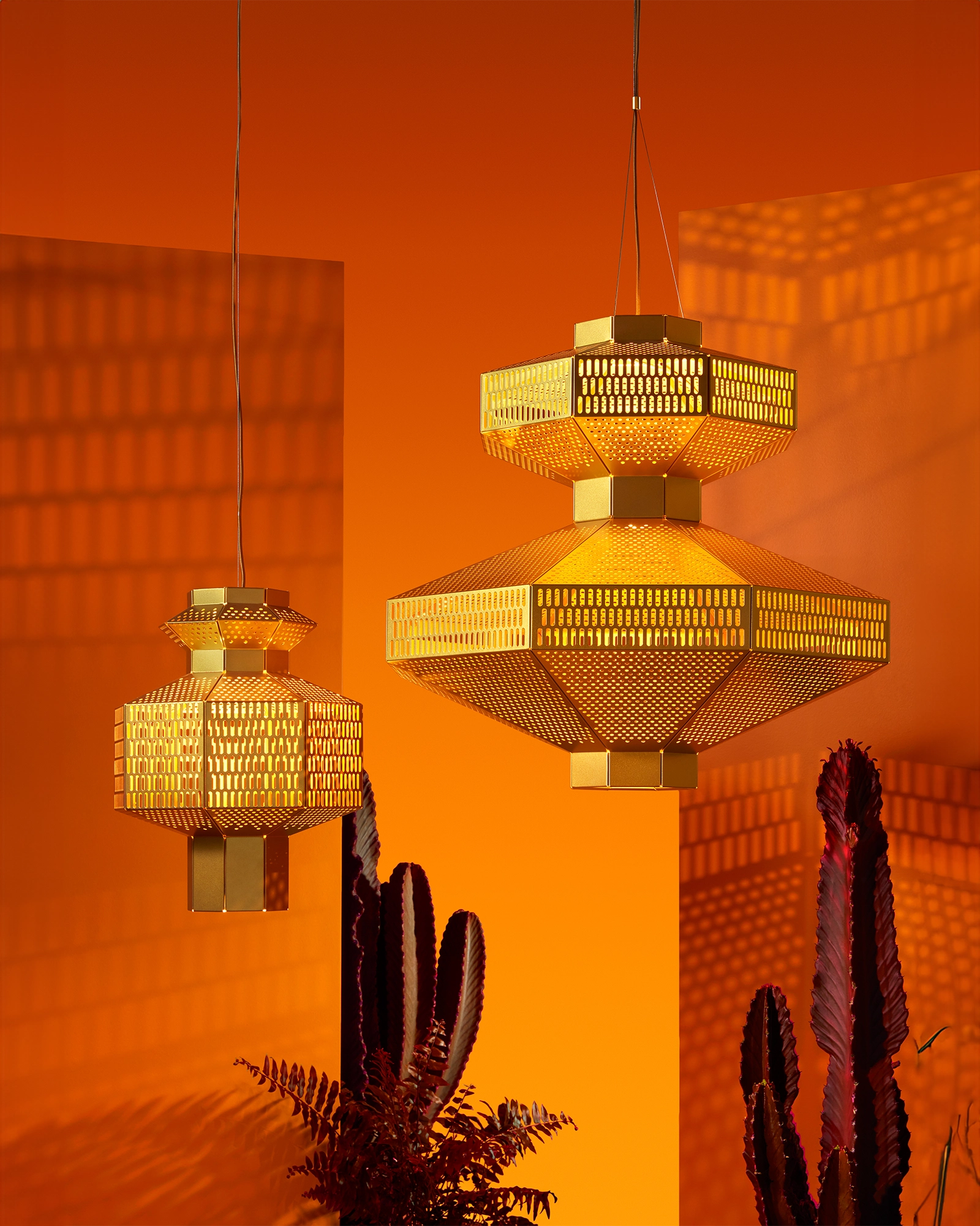 Ma-Rock Pendant Light