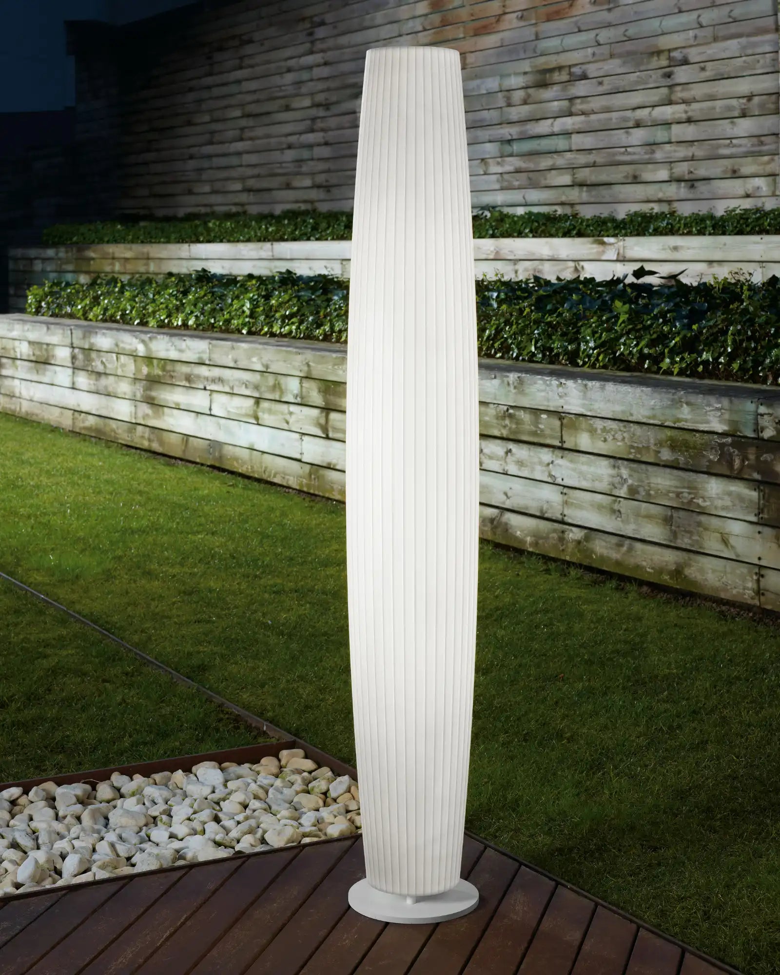 Maxi Outdoor Floor Lamp