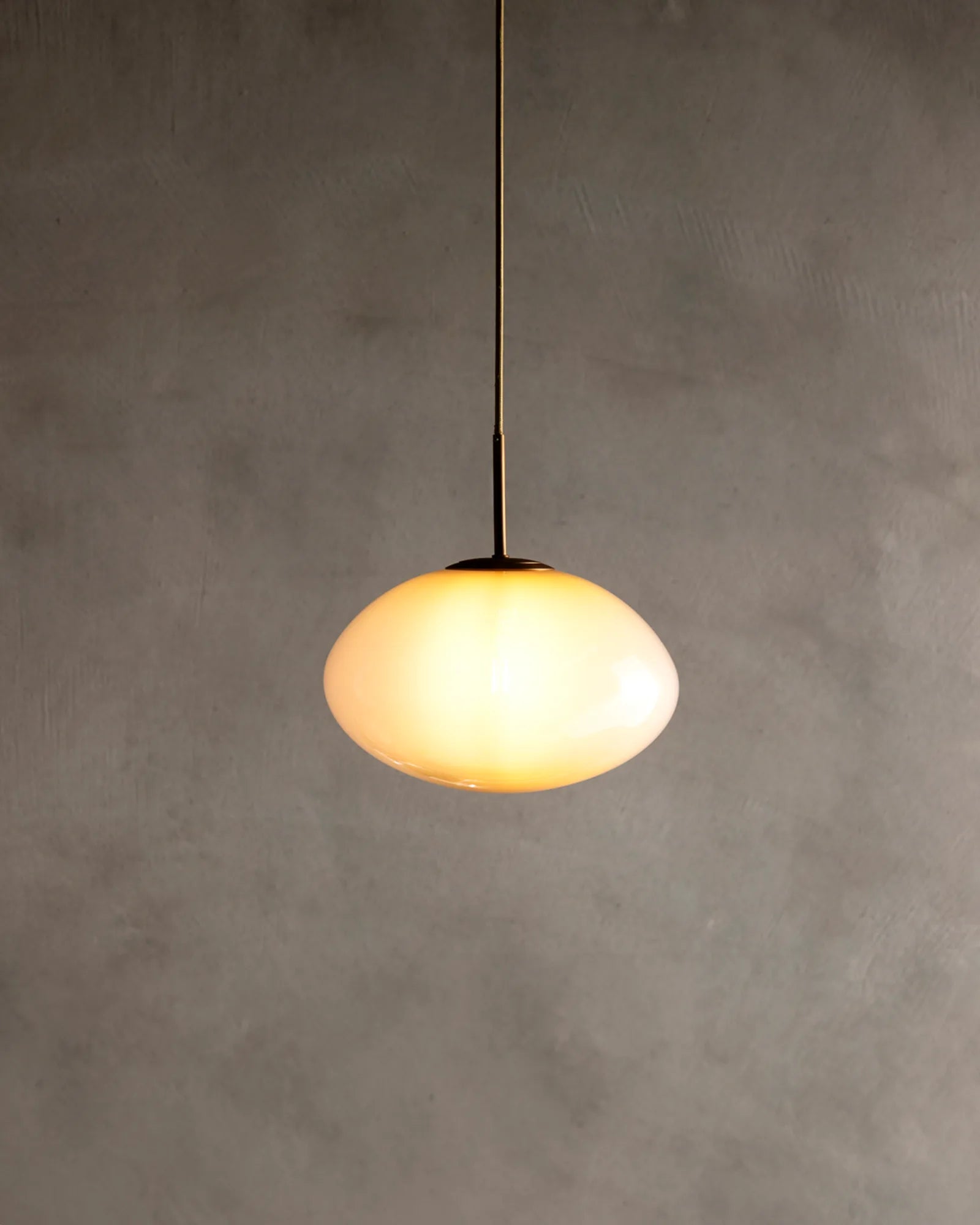 Mellow Oval Pendant Light