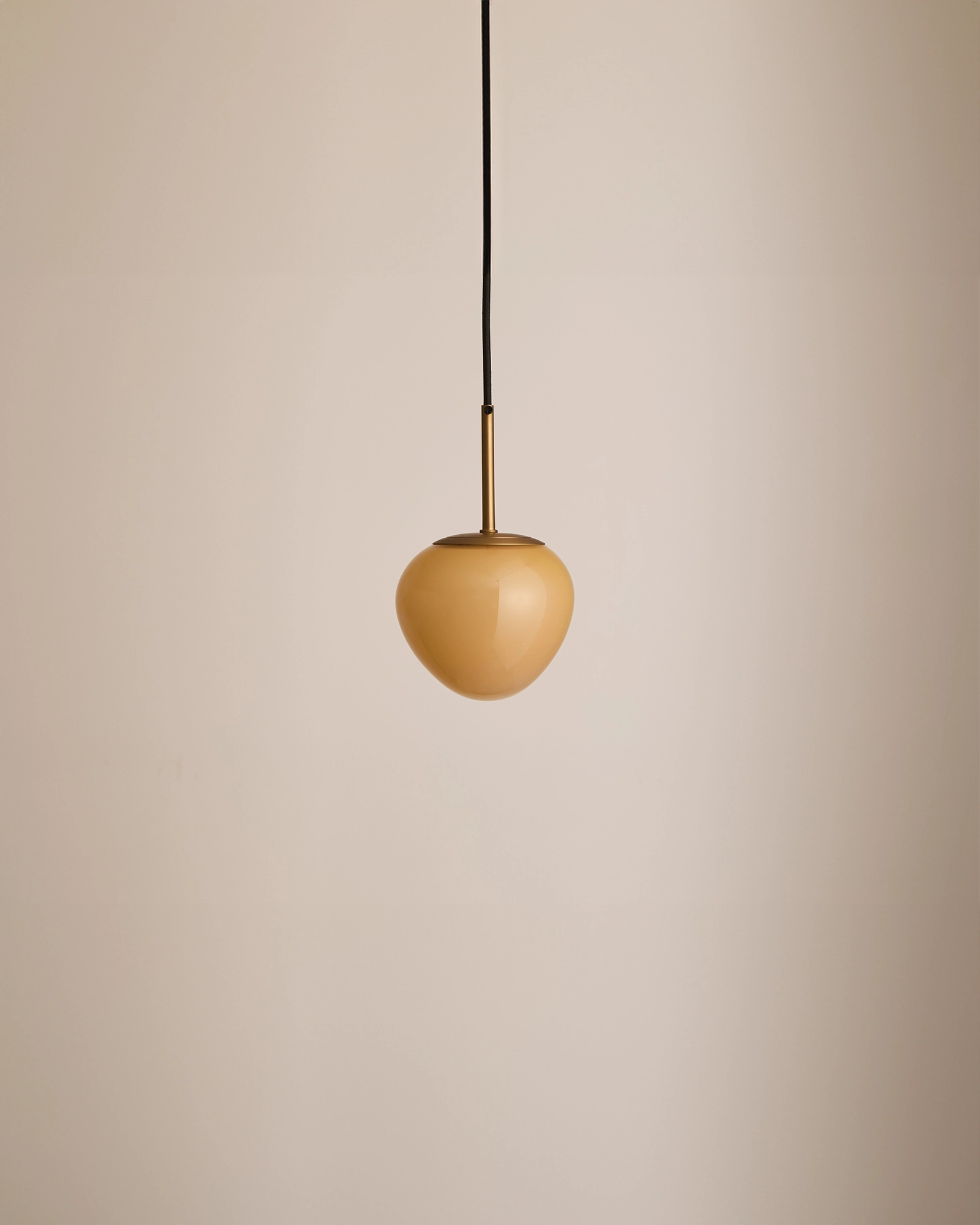 Mellow Bud Pendant Light