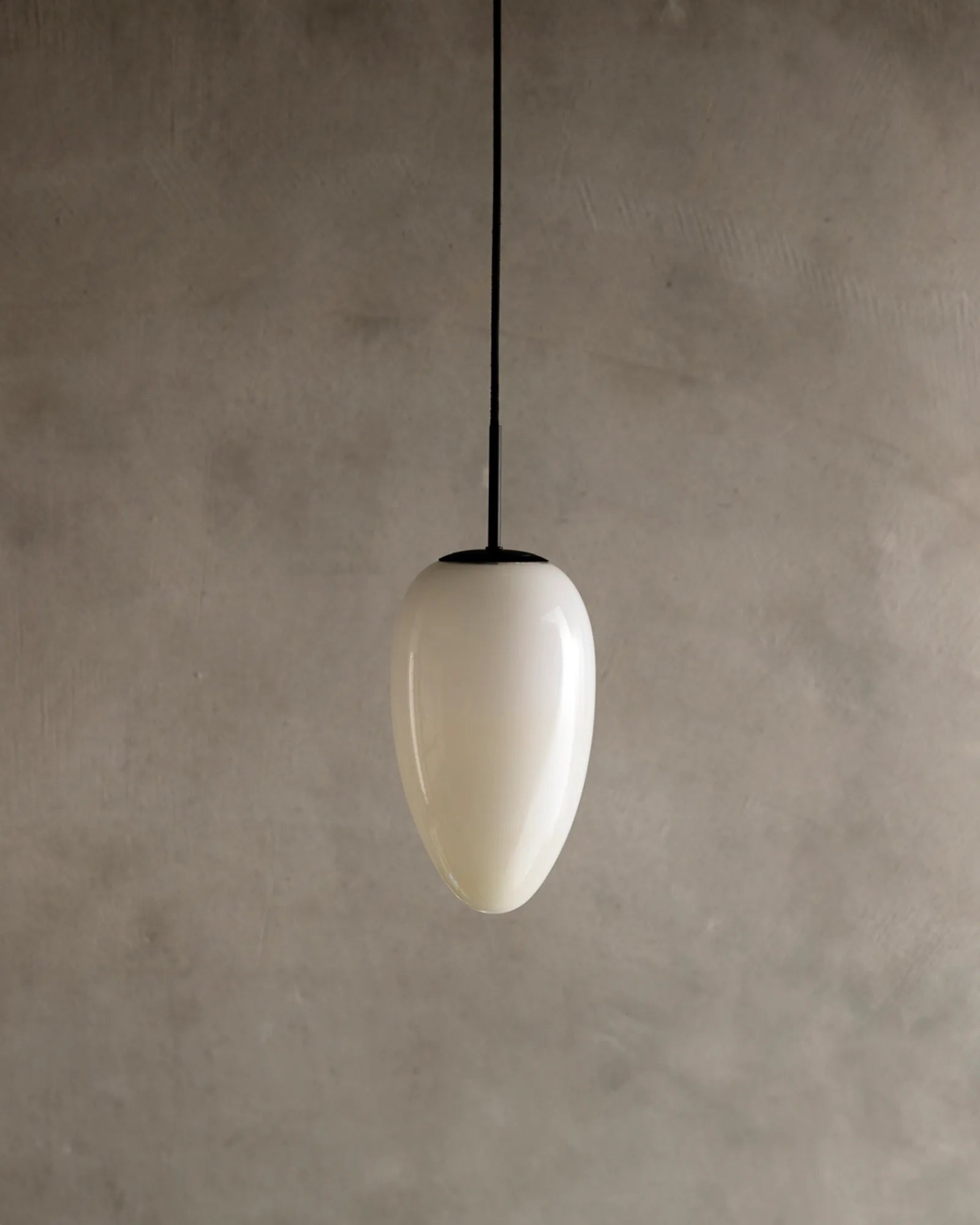 Mellow Raindrop Pendant Light