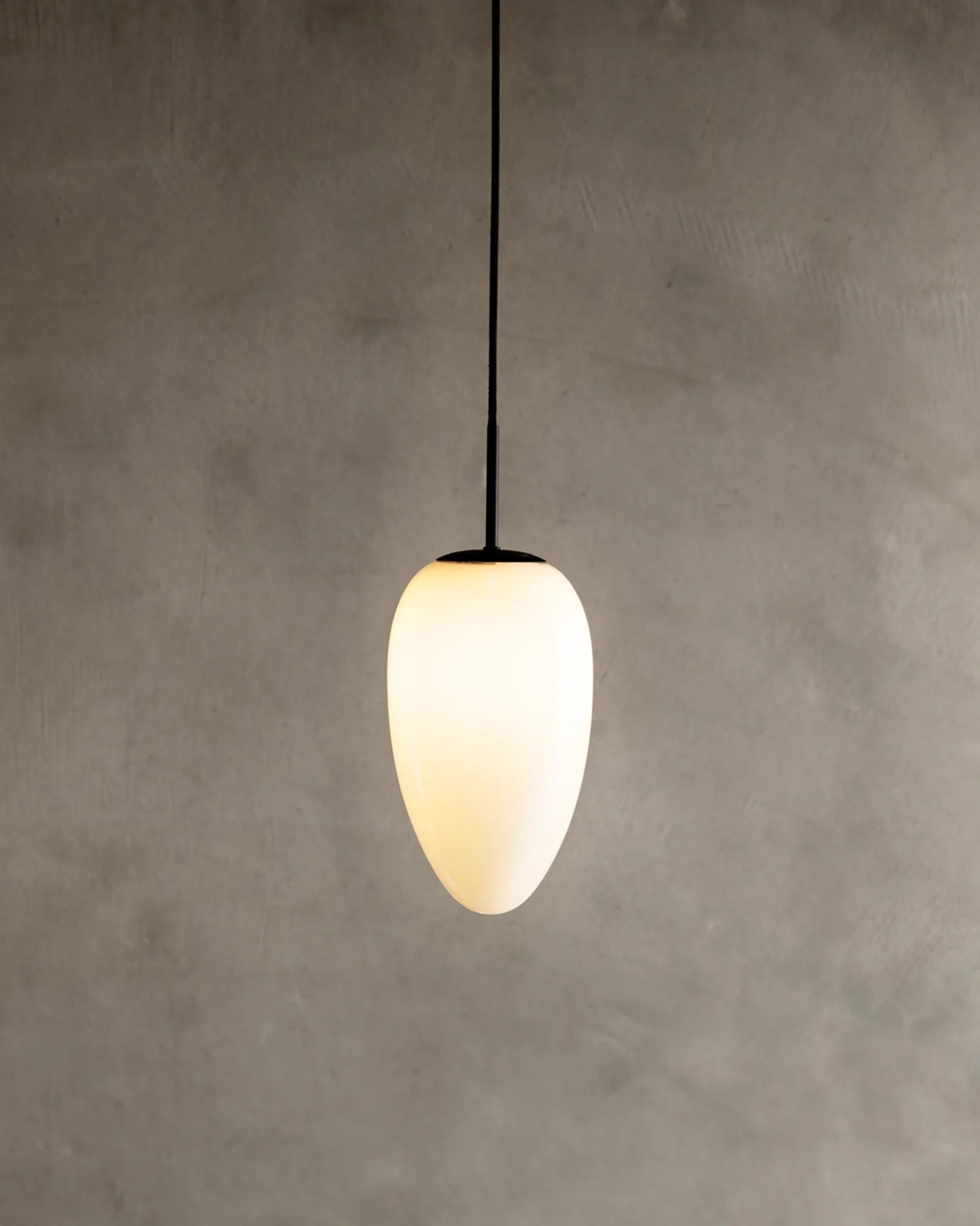 Mellow Raindrop Pendant Light