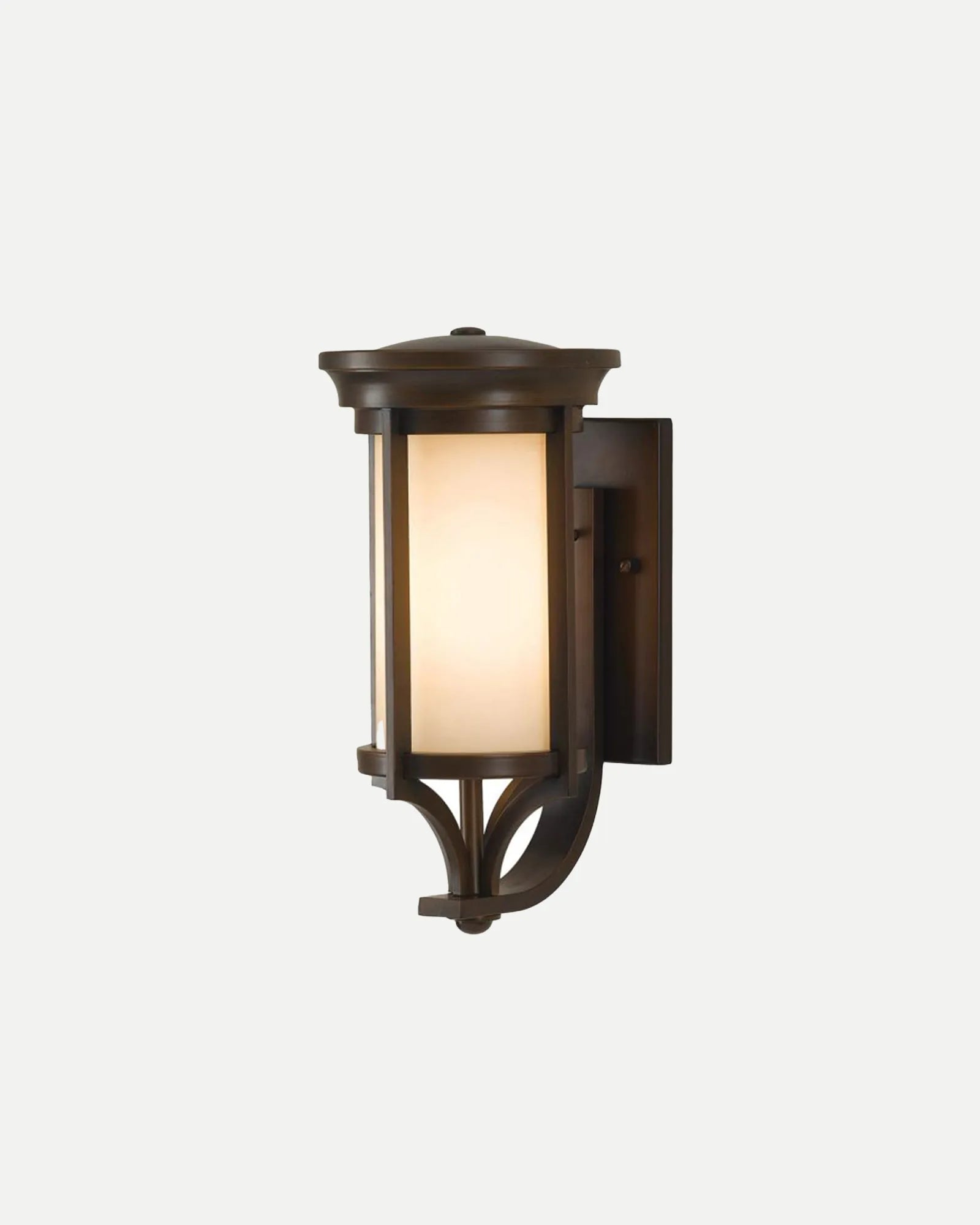 Merrill Wall Light, traditional light for exteriors.