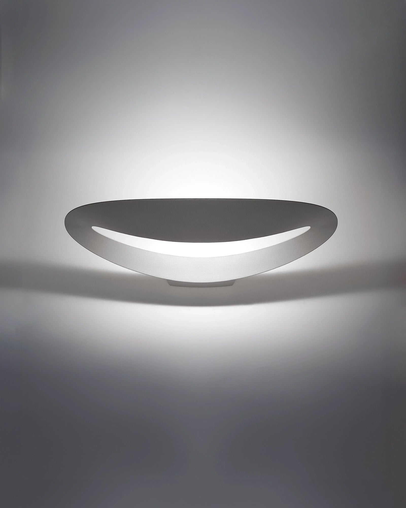 Mesmeri Wall Light