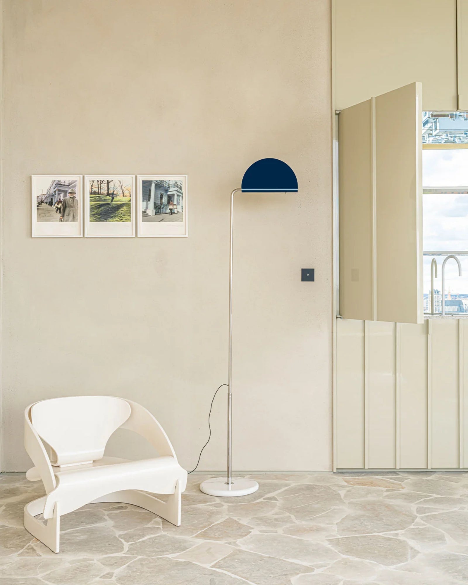 Mezzaluna Floor Lamp