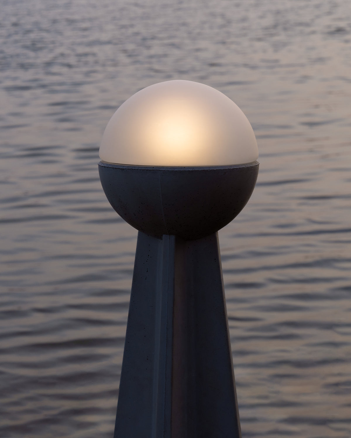 Nie Floor Lamp