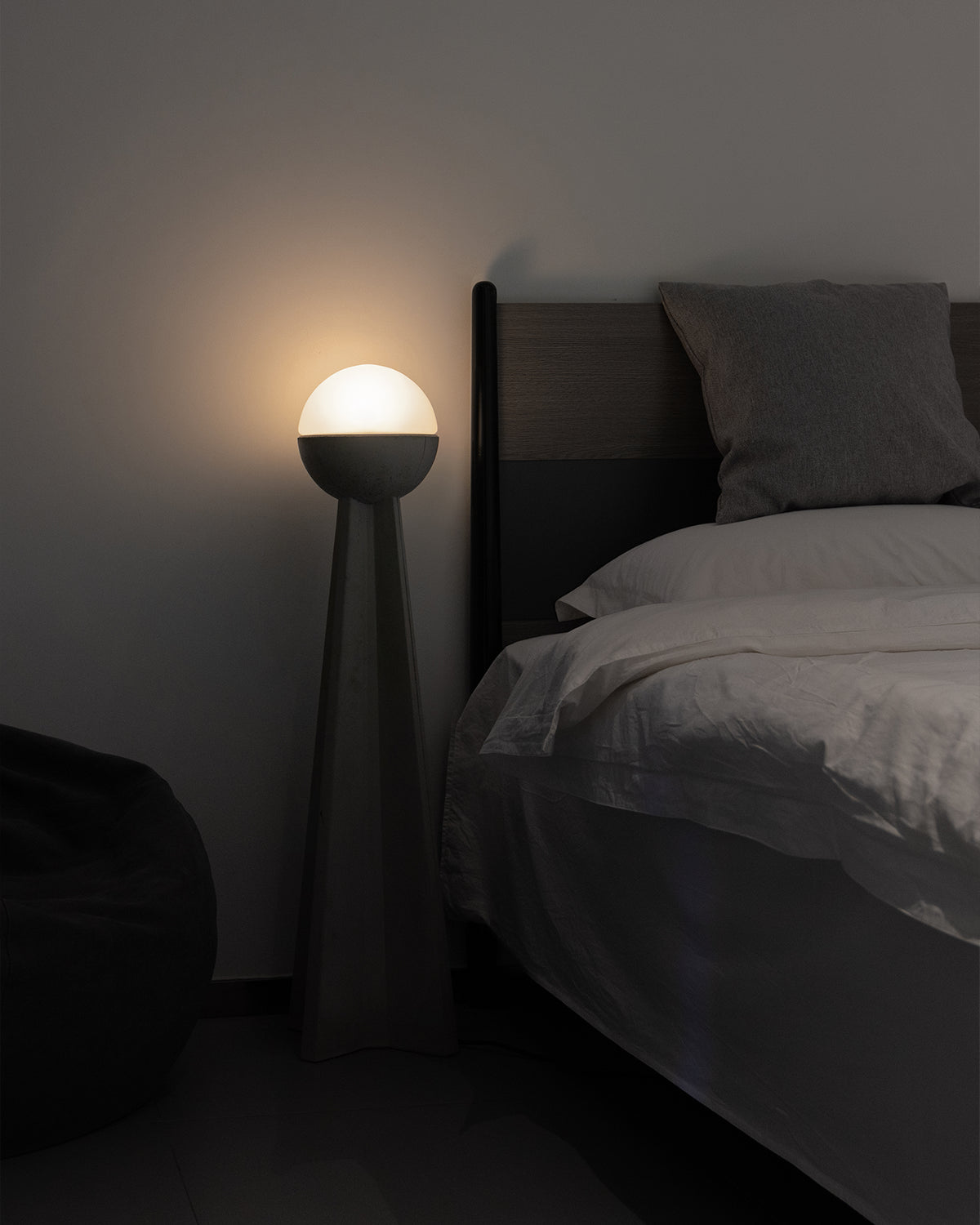 Nie Floor Lamp