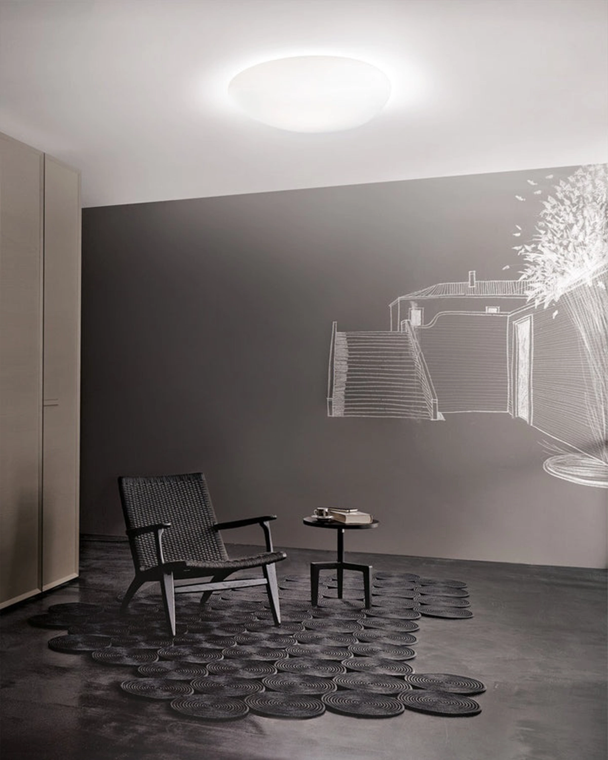 Neochic Ceiling/ Wall Light