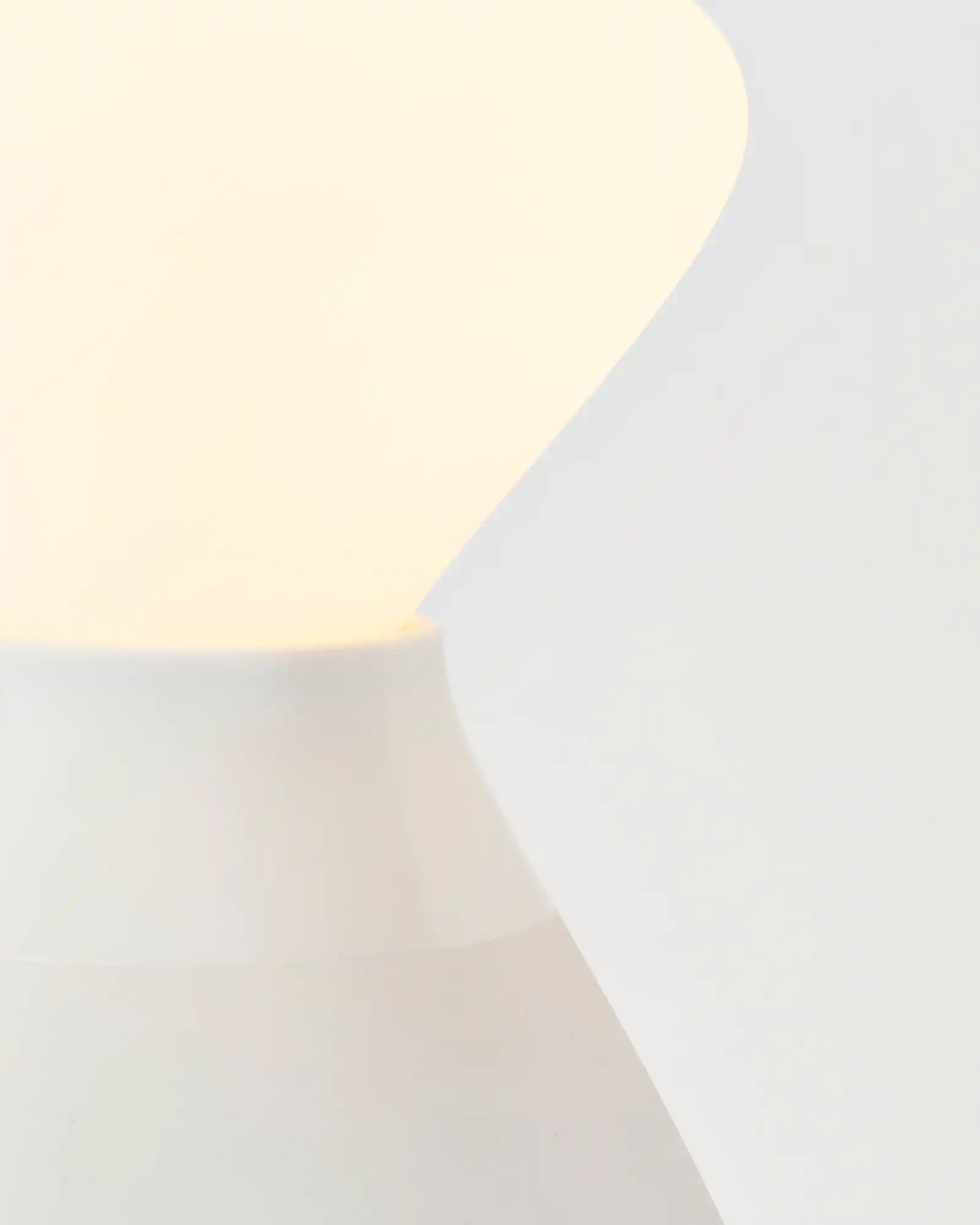 Noma Reflection Table Lamp