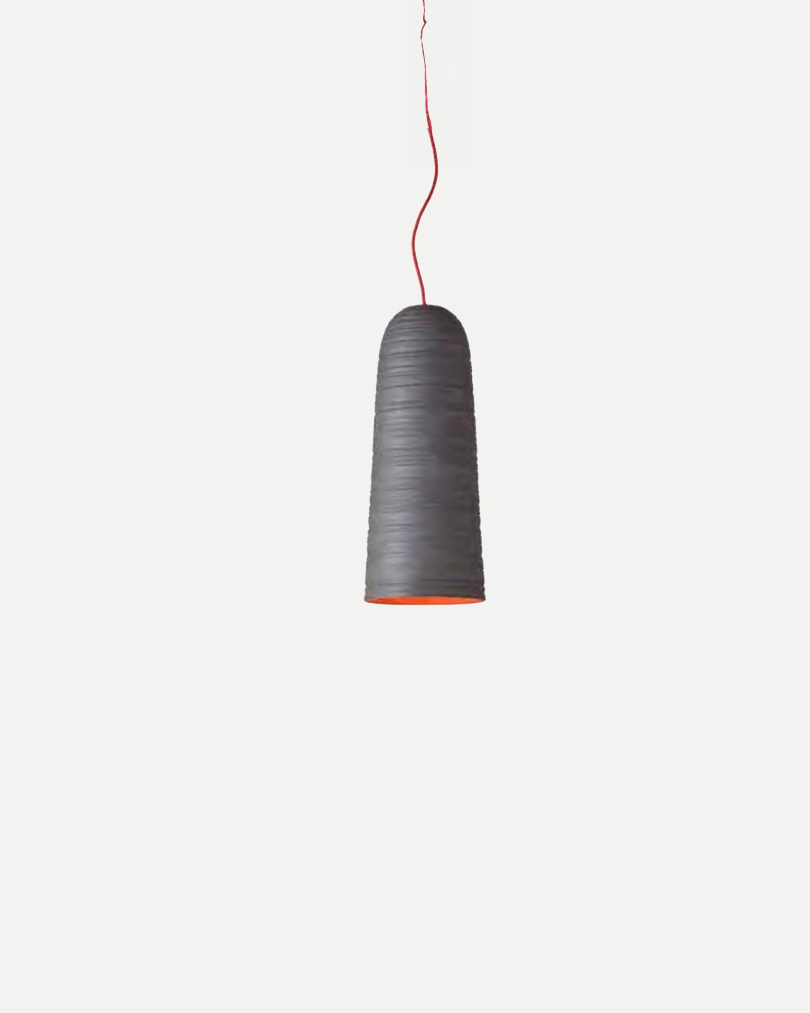 Notorius Vertical Pendant Light