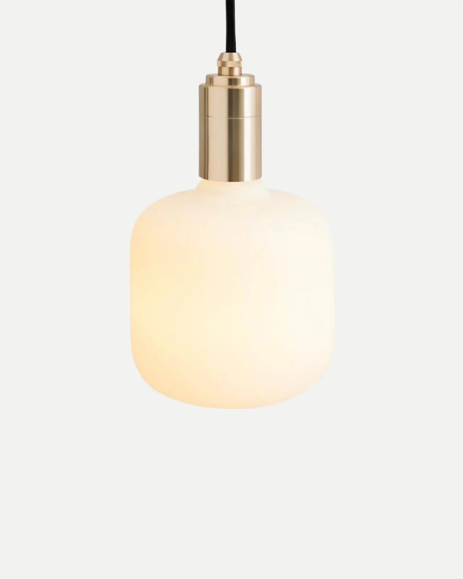 Oblo Plug-in Pendant Light