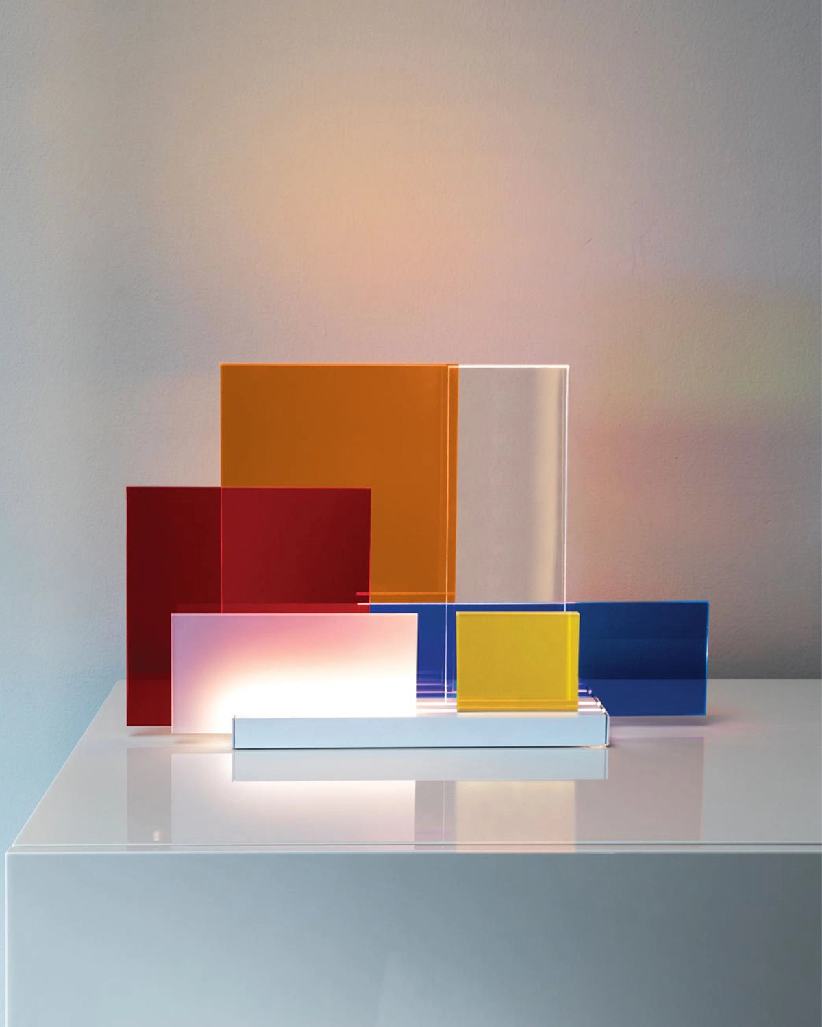 On Lines Table Lamp