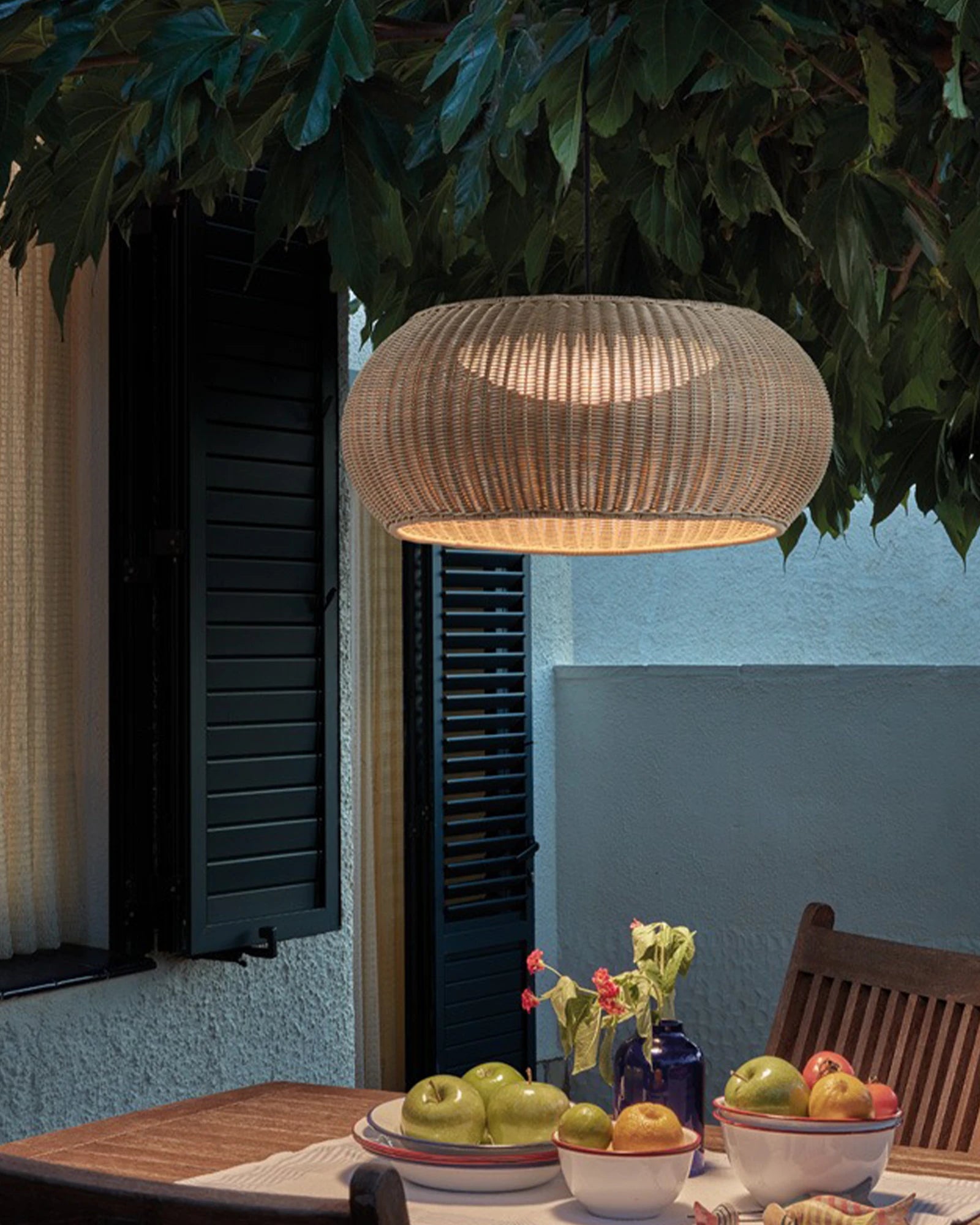 Perris Outdoor Pendant Light