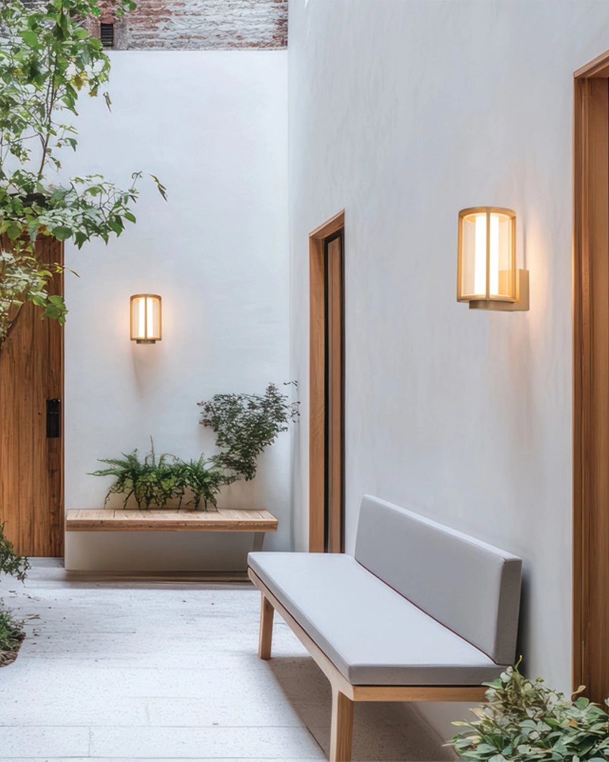 Phanos Lantern Outdoor Wall Light