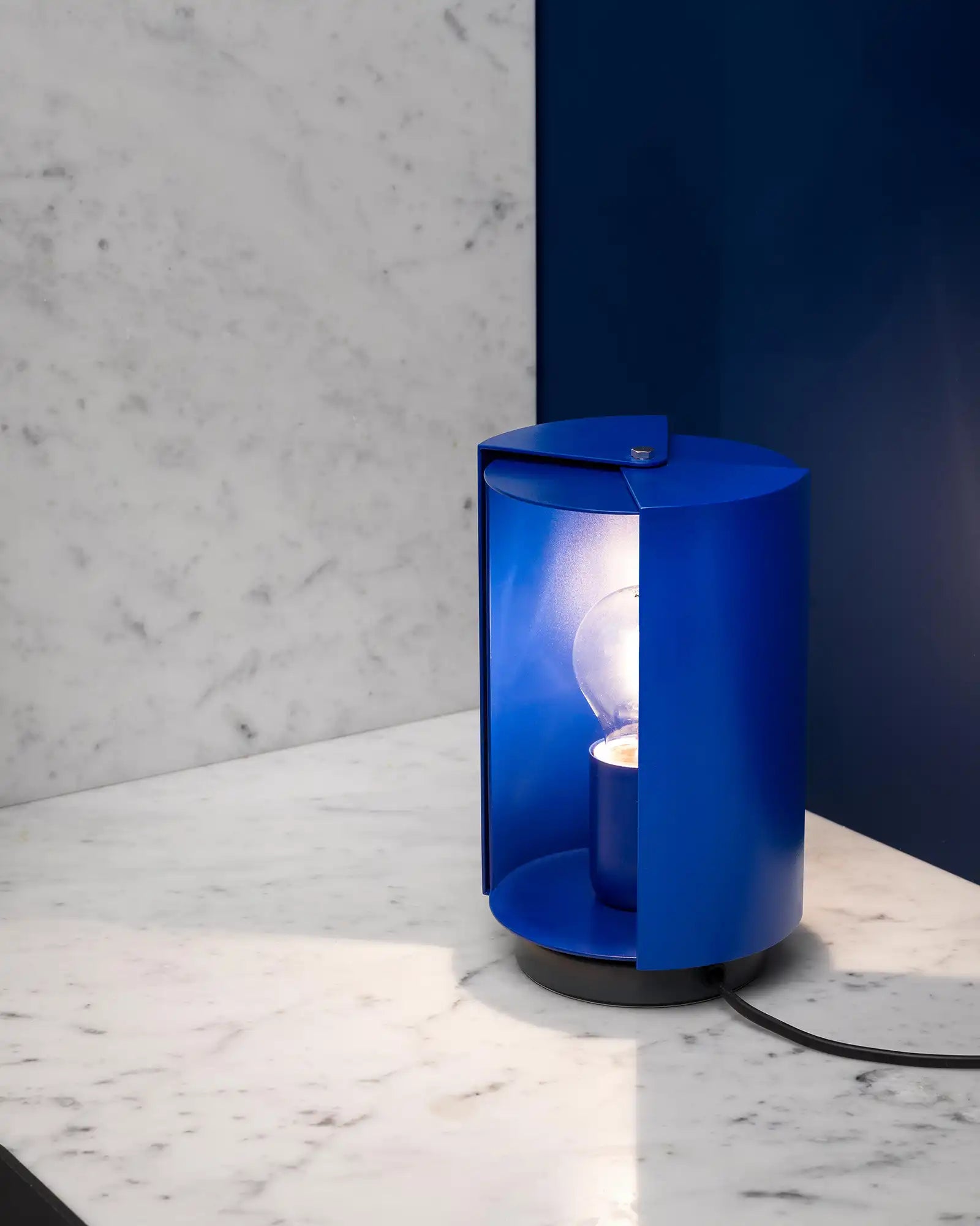 Pivotante A Poser Table Lamp by Nemo Lighting | Nook Collections