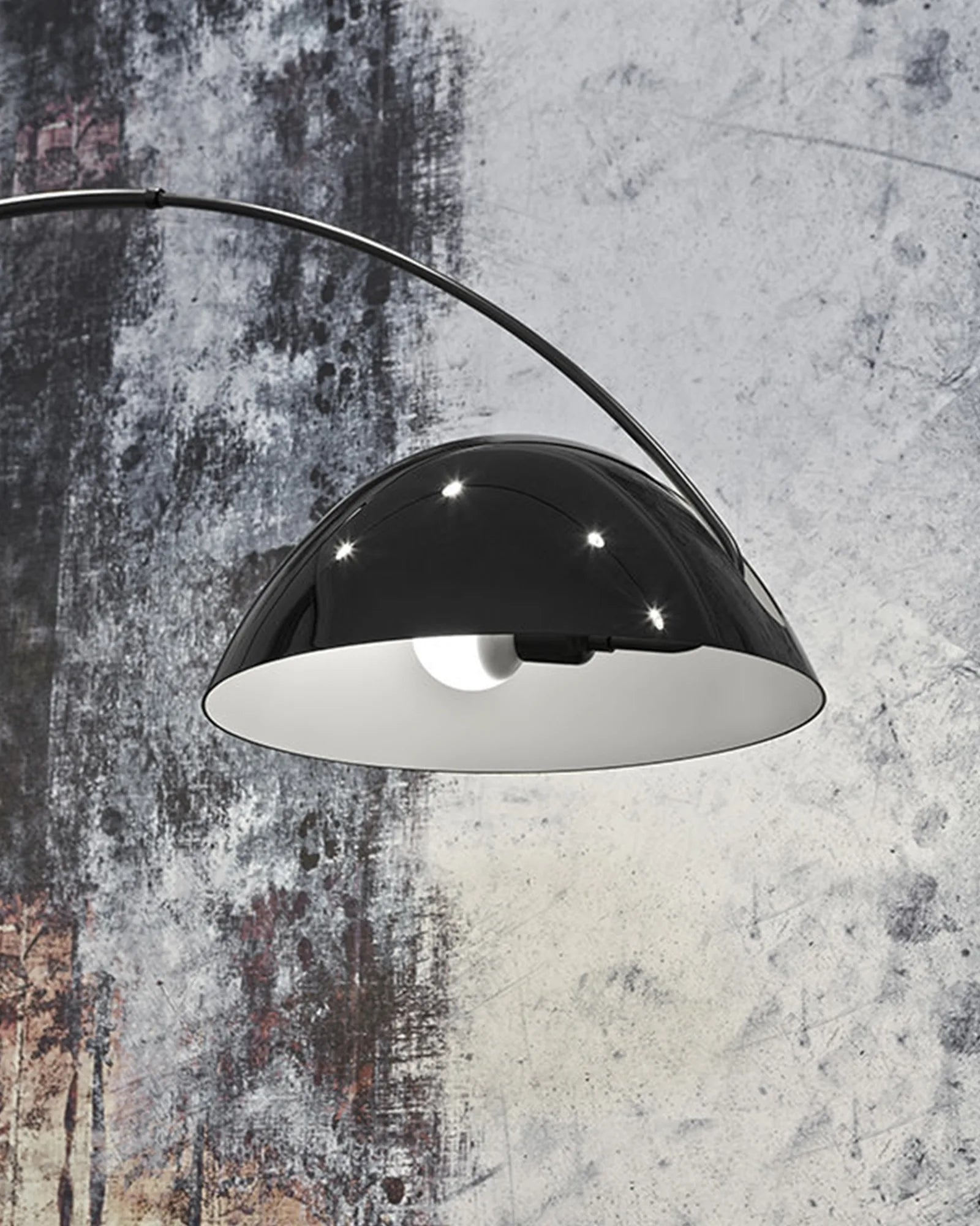 Pluma Floor Lamp