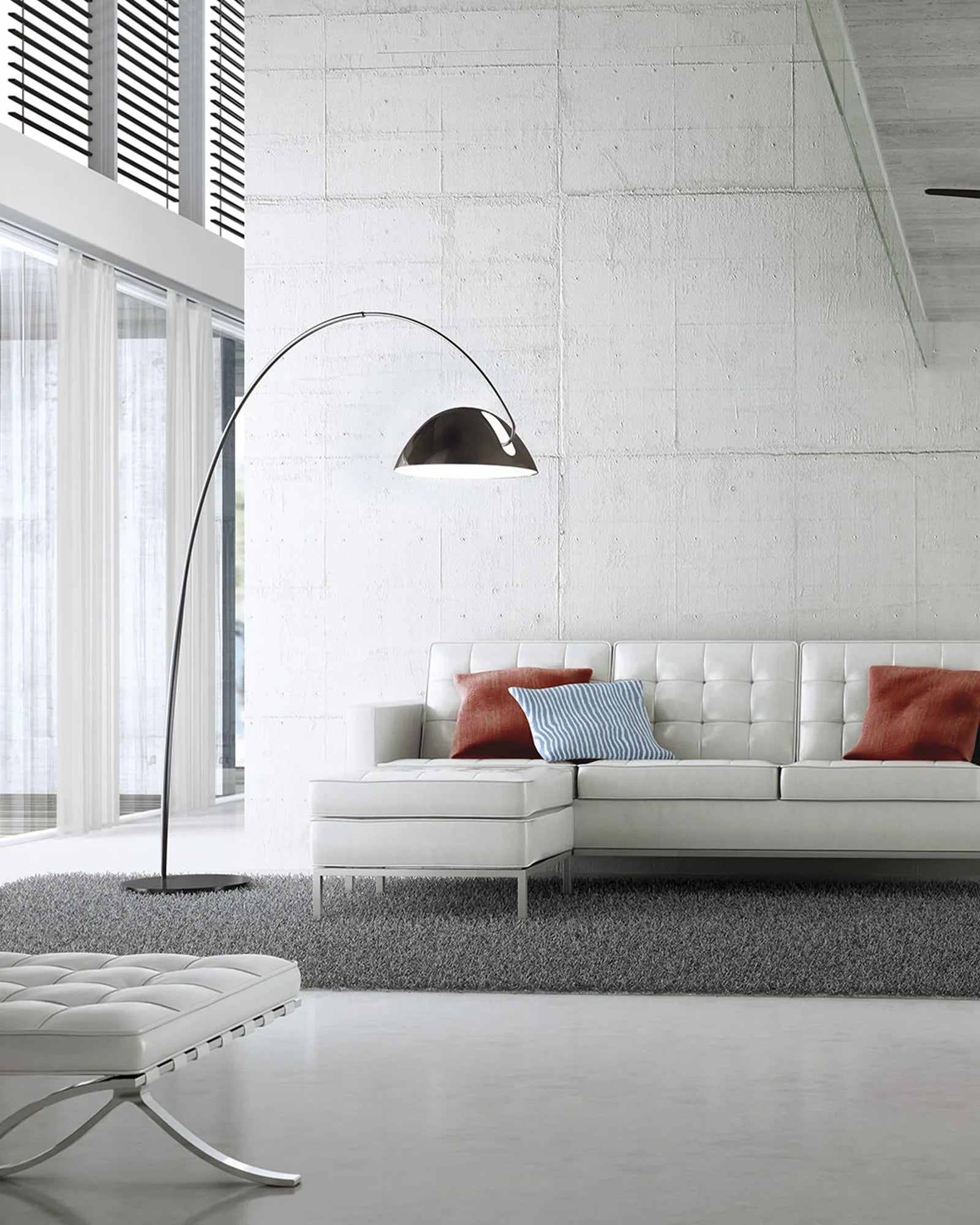 Pluma Floor Lamp