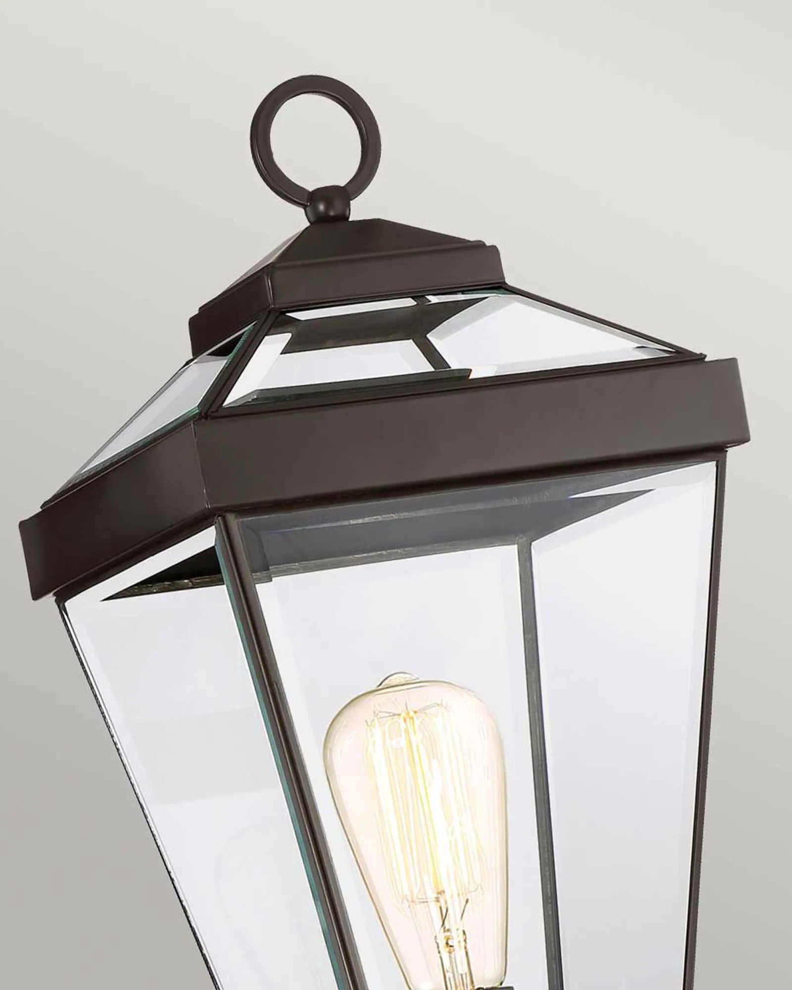 Ravine Pedestal Light