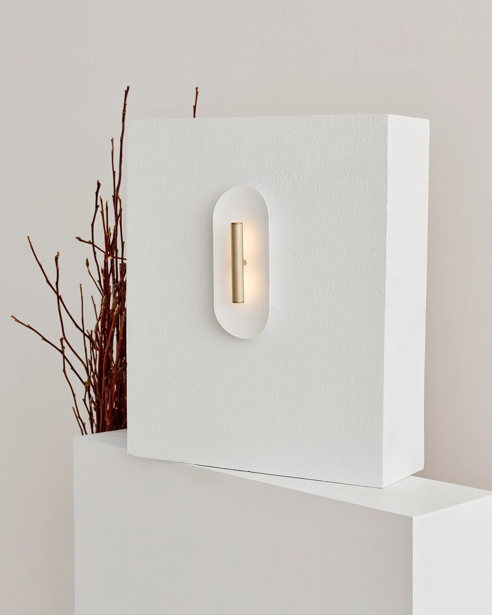 Reflector Wall Light