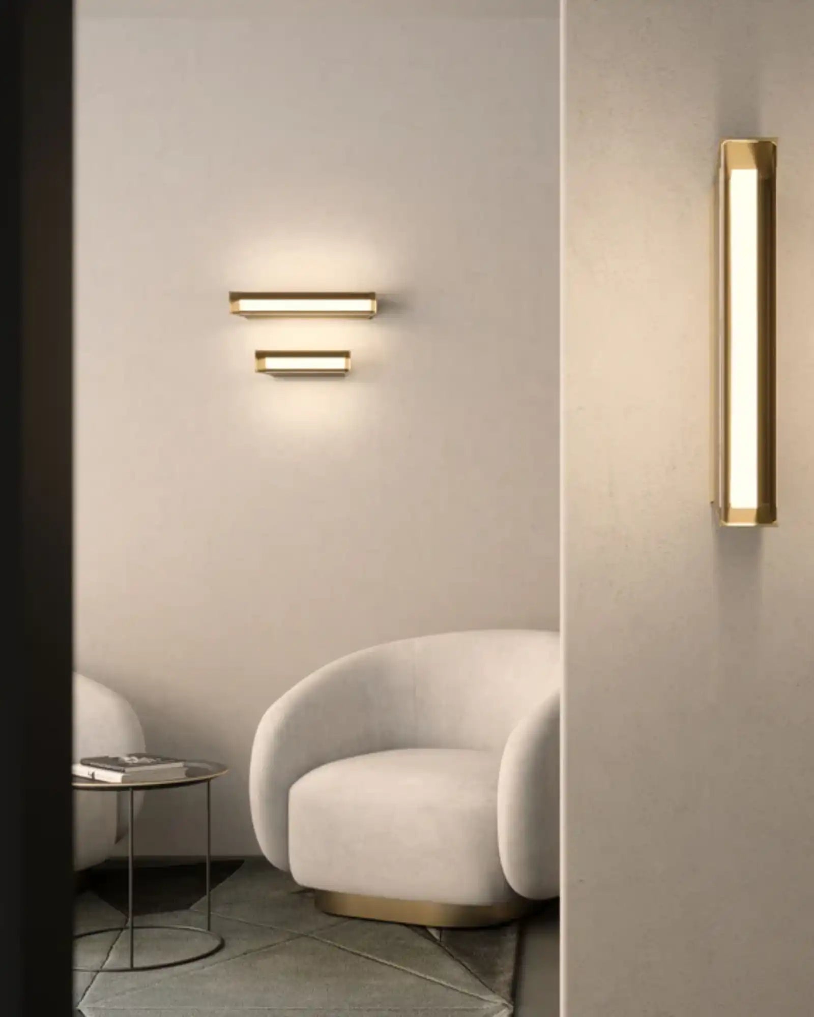 Regula Wall Light