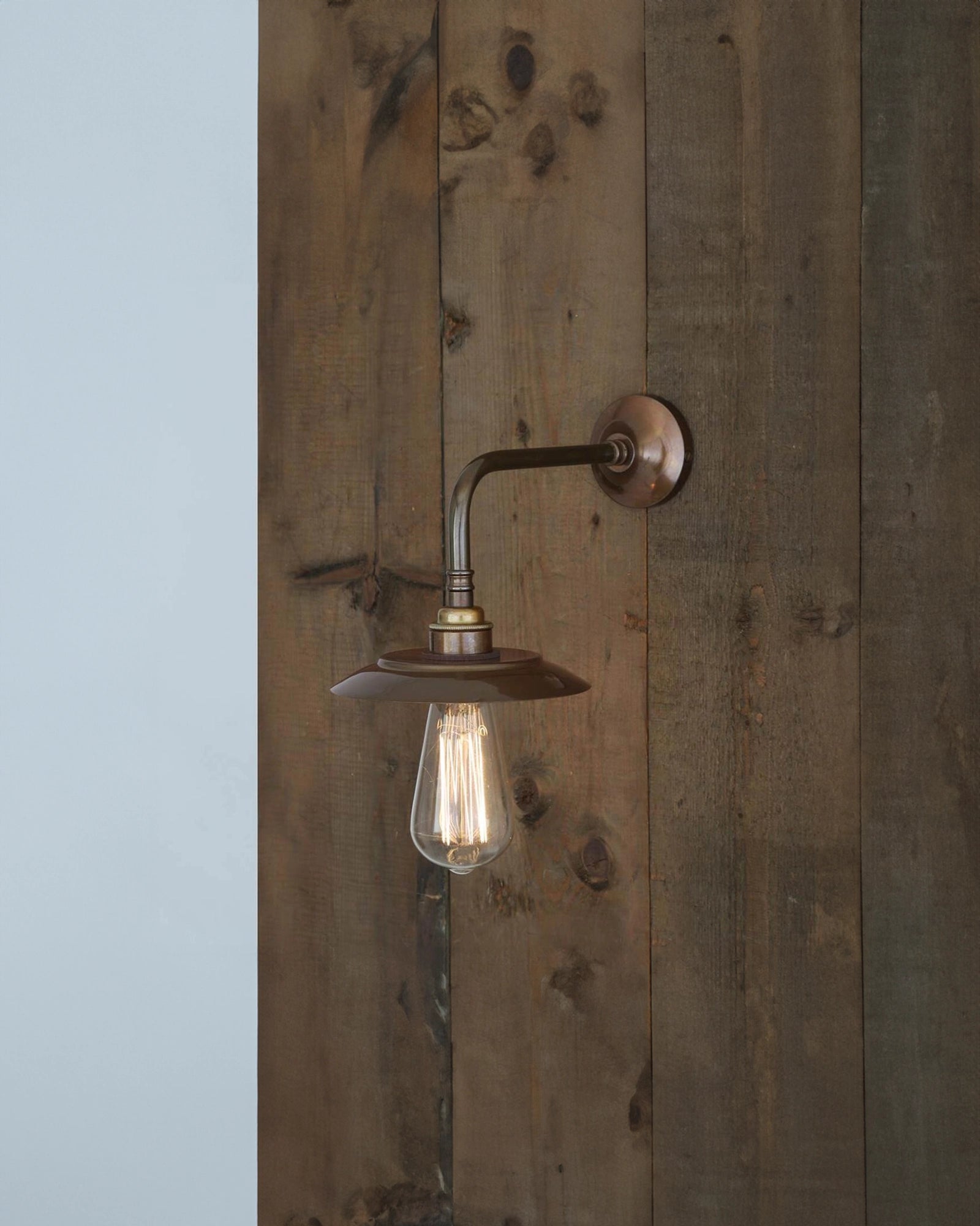 Reznor Vintage Wall Light