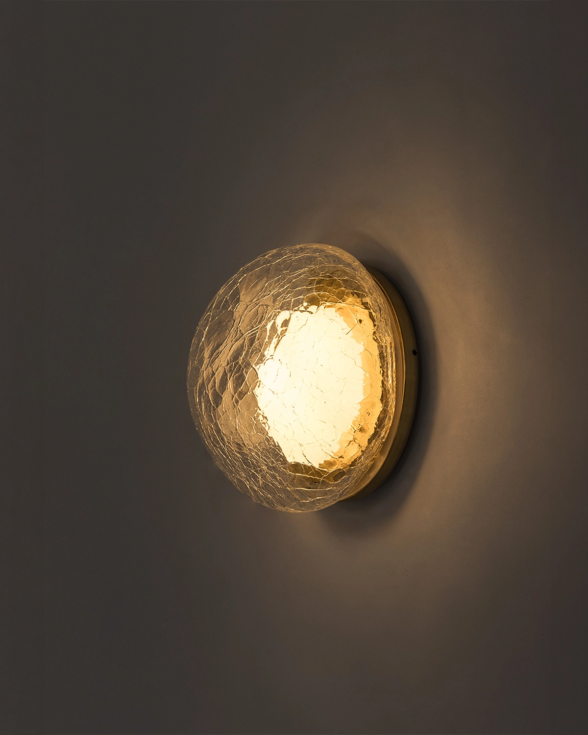 Roe Wall Light