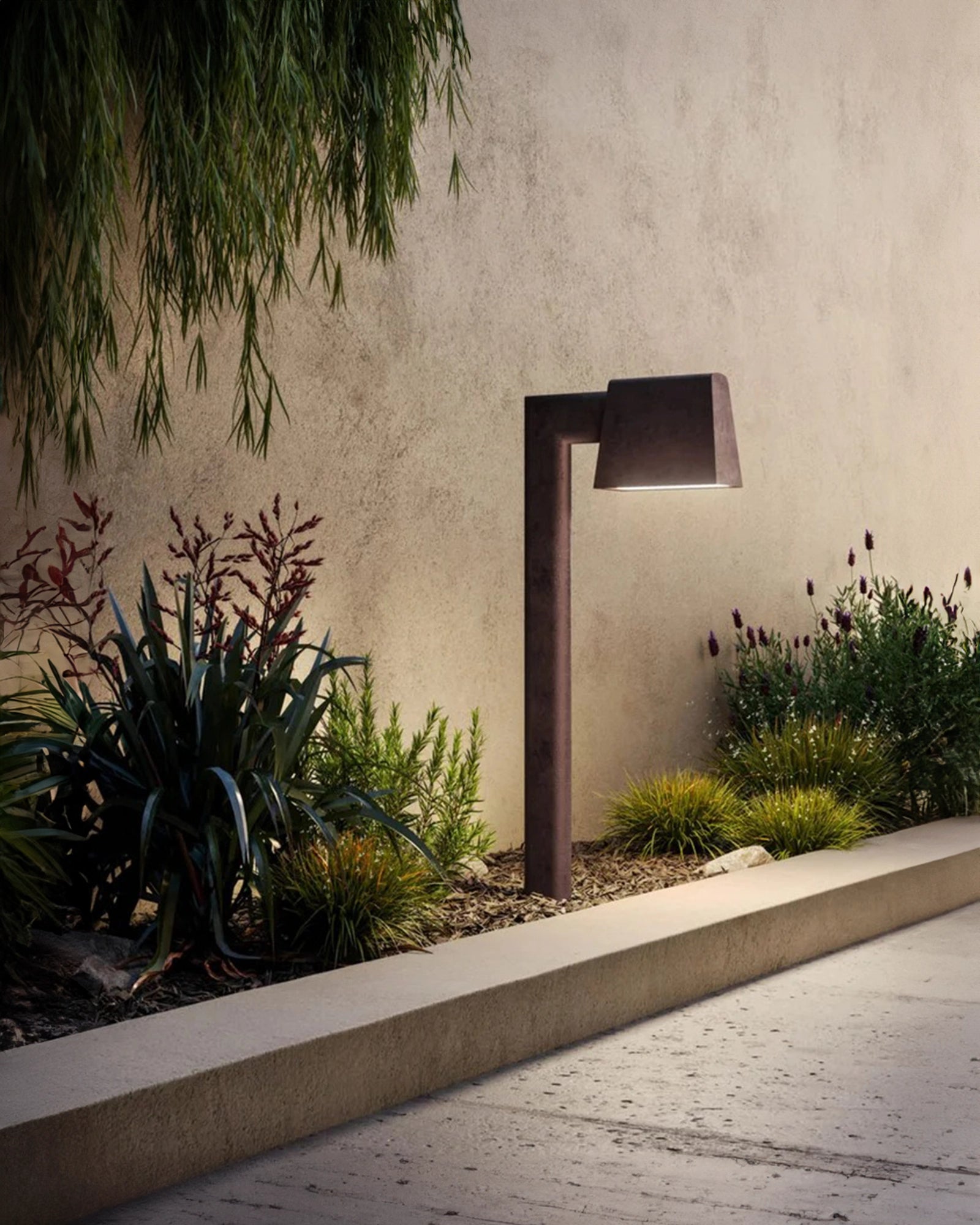 Saint-Tropez Bollard Light