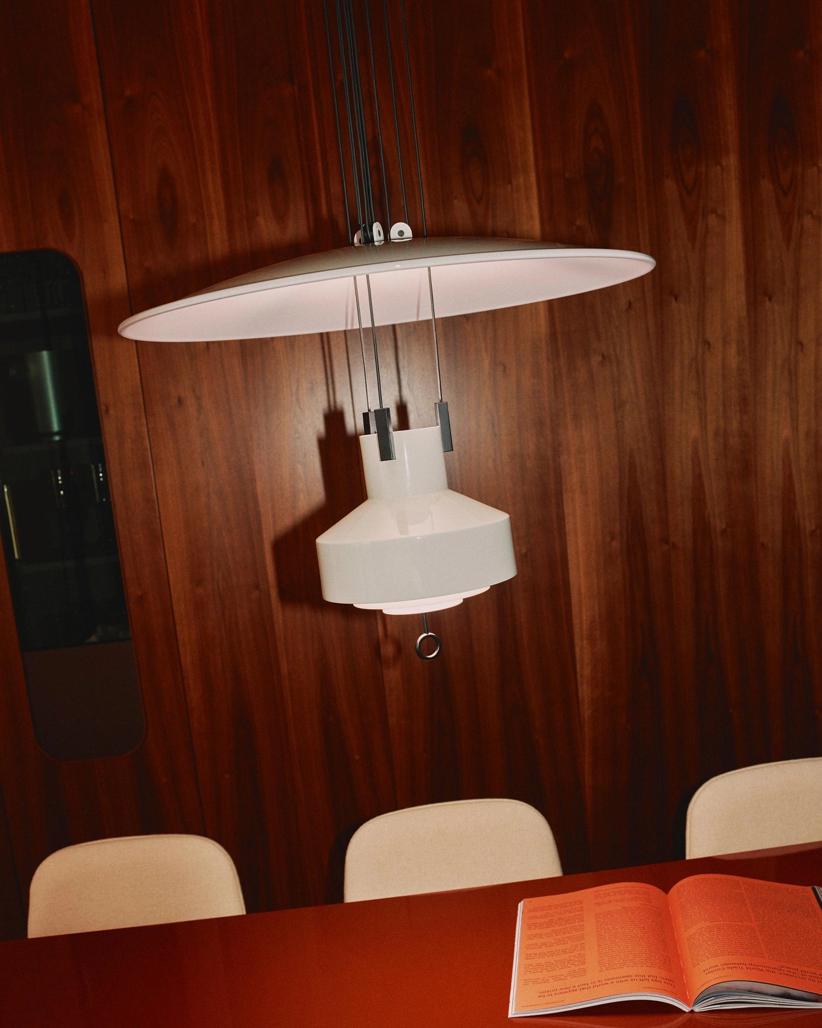 Saliscendi Pendant Light