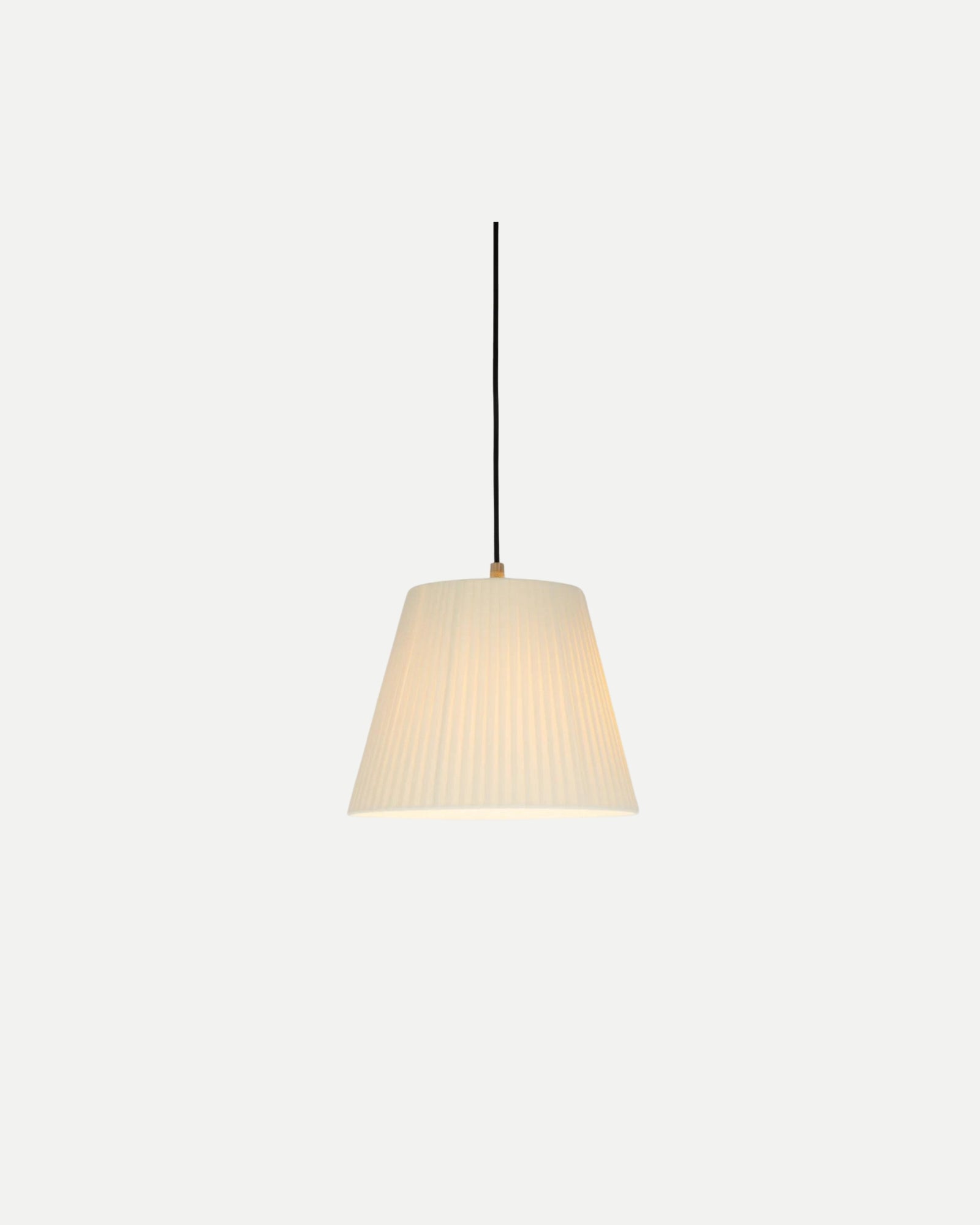 Sisisi Conicas Pendant Light