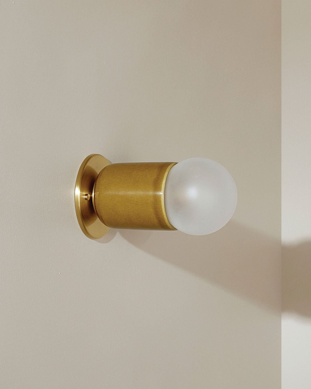Terra 1 Wall Light (Slim Base)