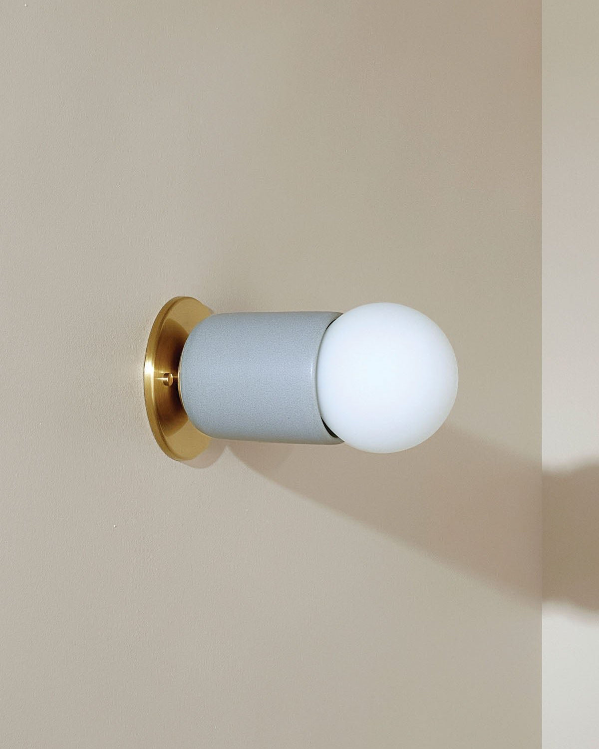 Terra 1 Wall Light (Slim Base)