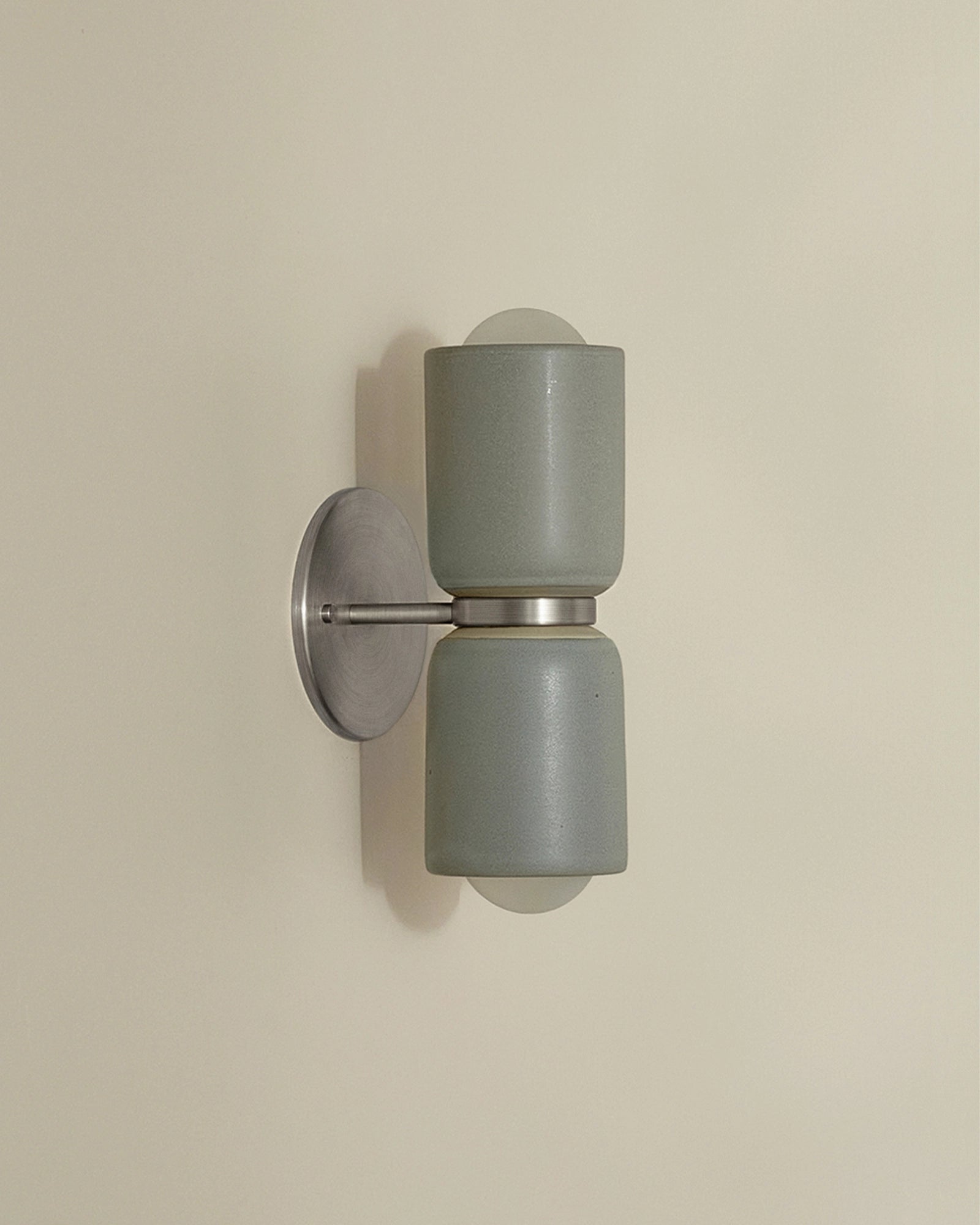 Terra 2 Wall Light