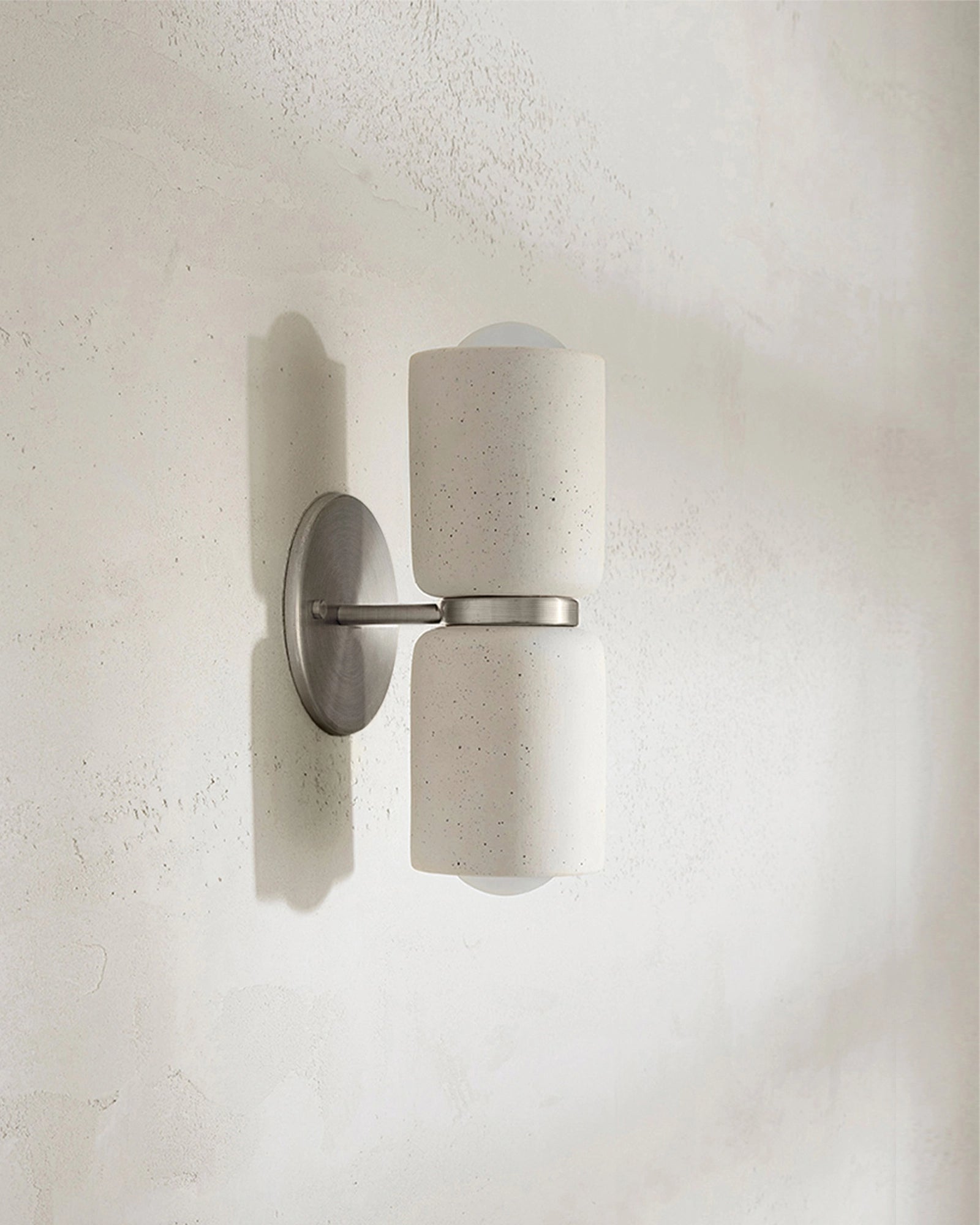 Terra 2 Wall Light