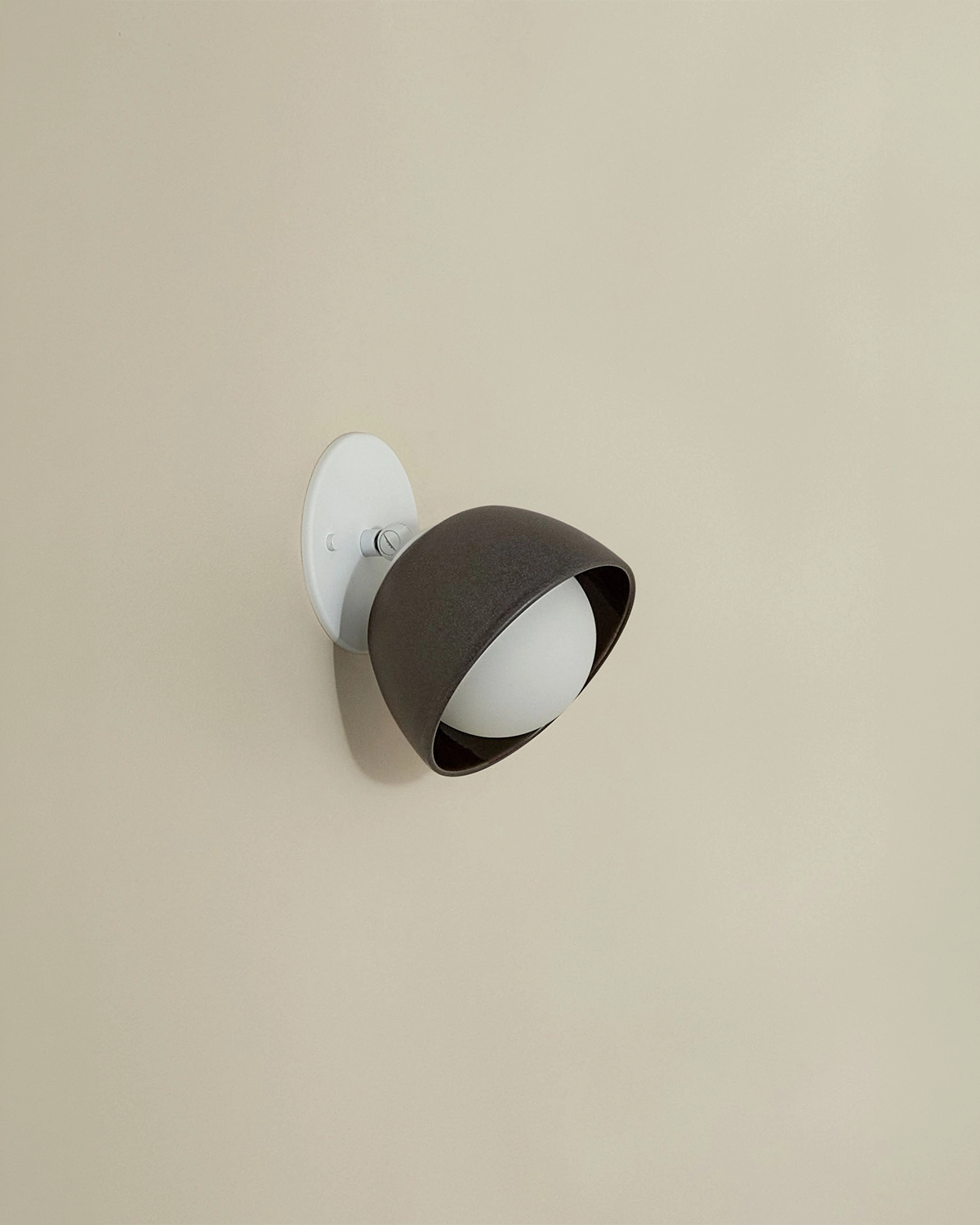 Terra 0 Wall Light