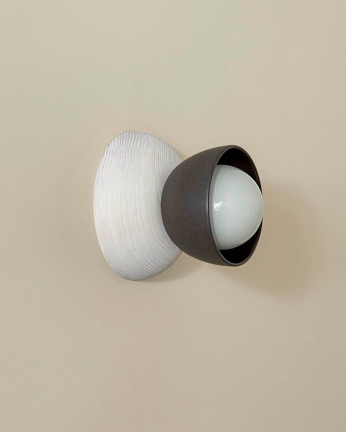 Terra 00 Wall Light