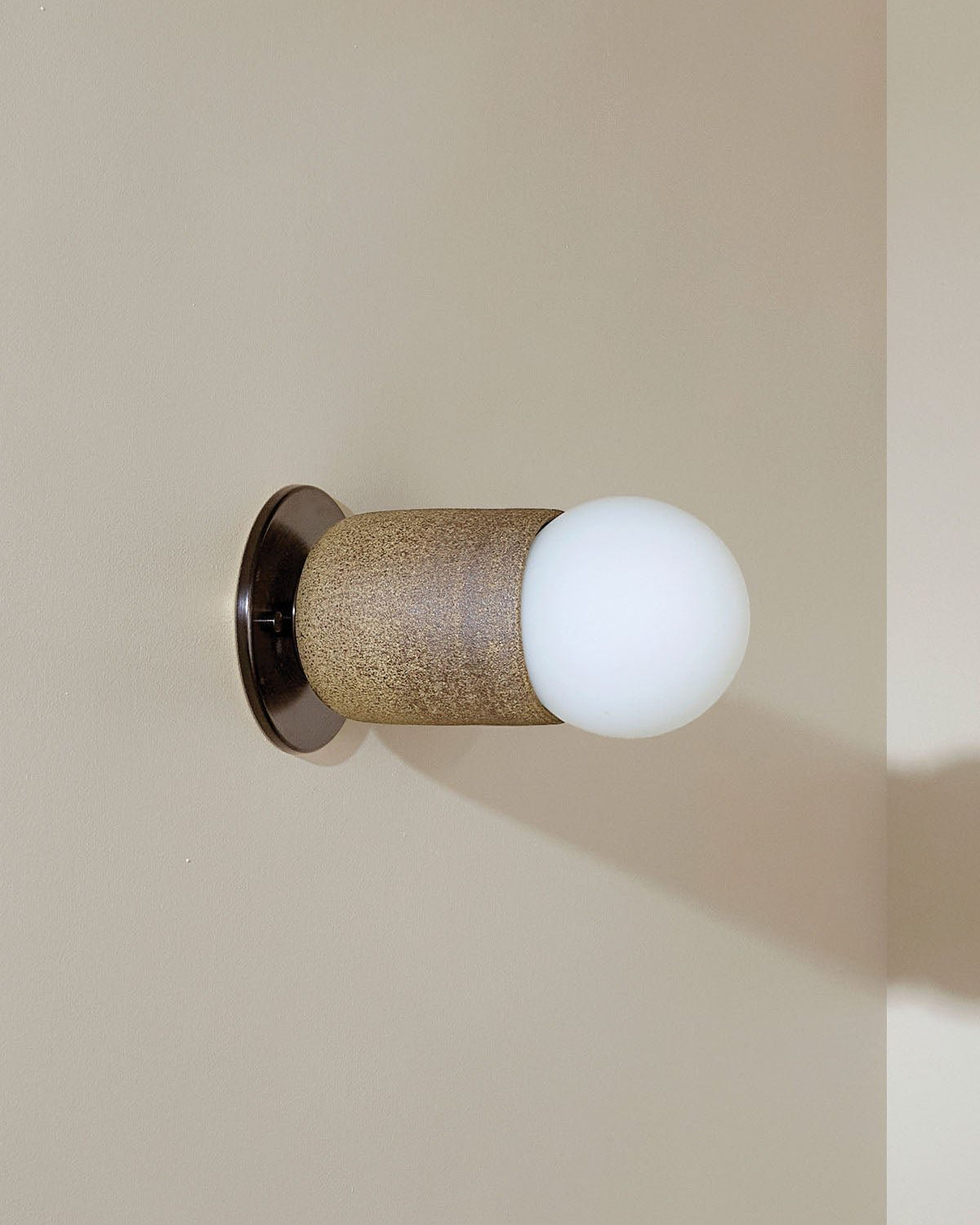 Terra 1 Wall Light (Slim Base)
