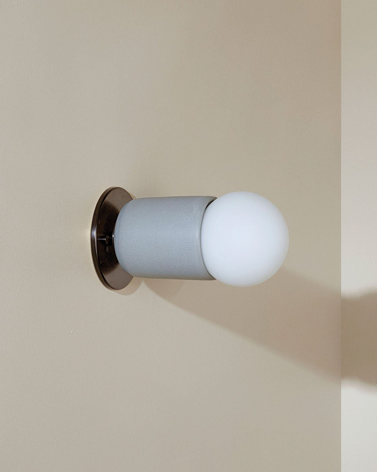 Terra 1 Wall Light (Slim Base)