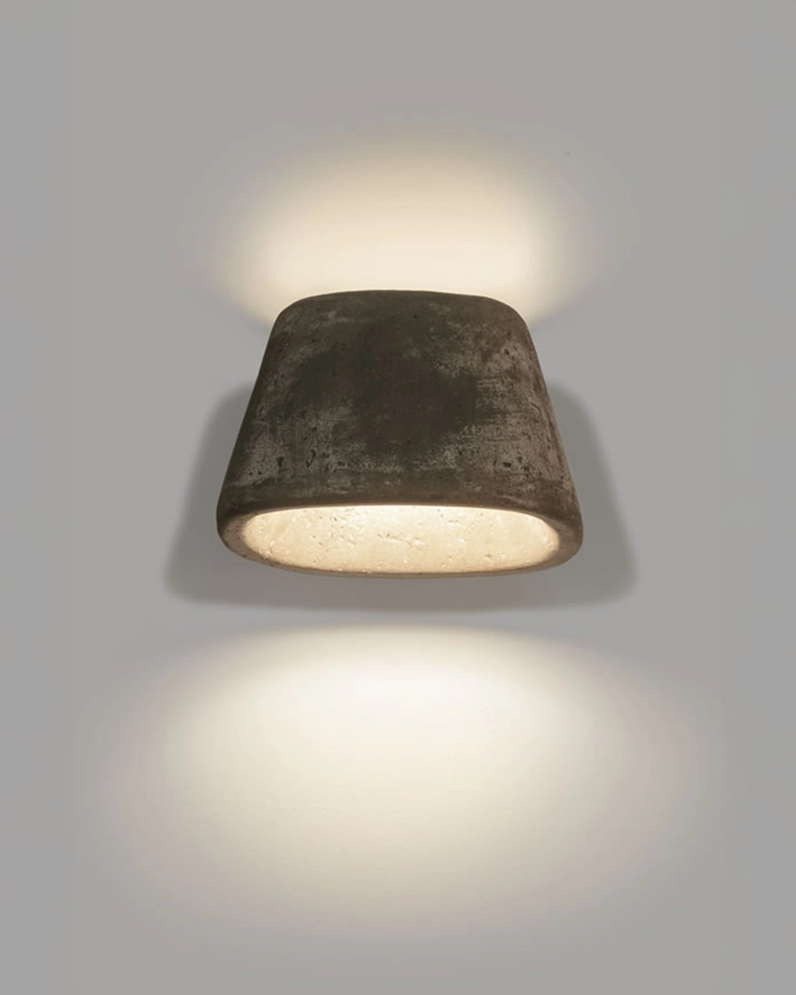 Tobo Outdoor Wall Light