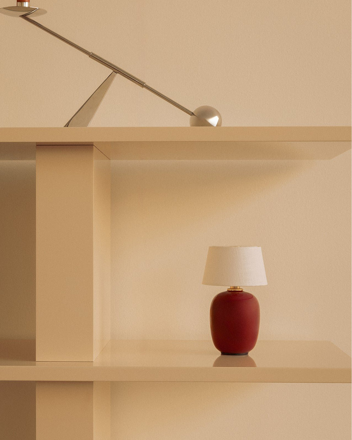 Torso Portable Table Lamp