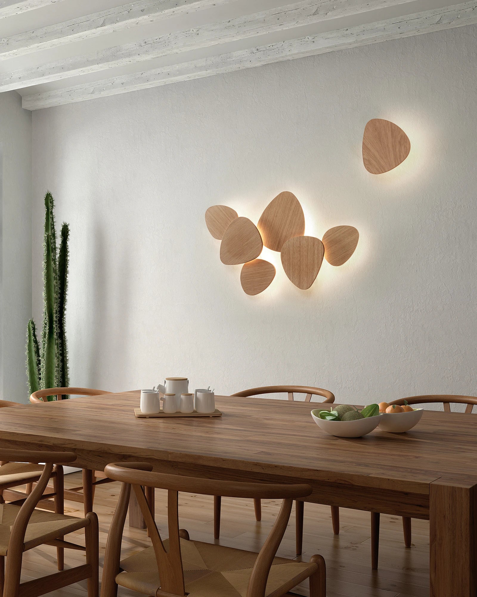 Tria Wall Light