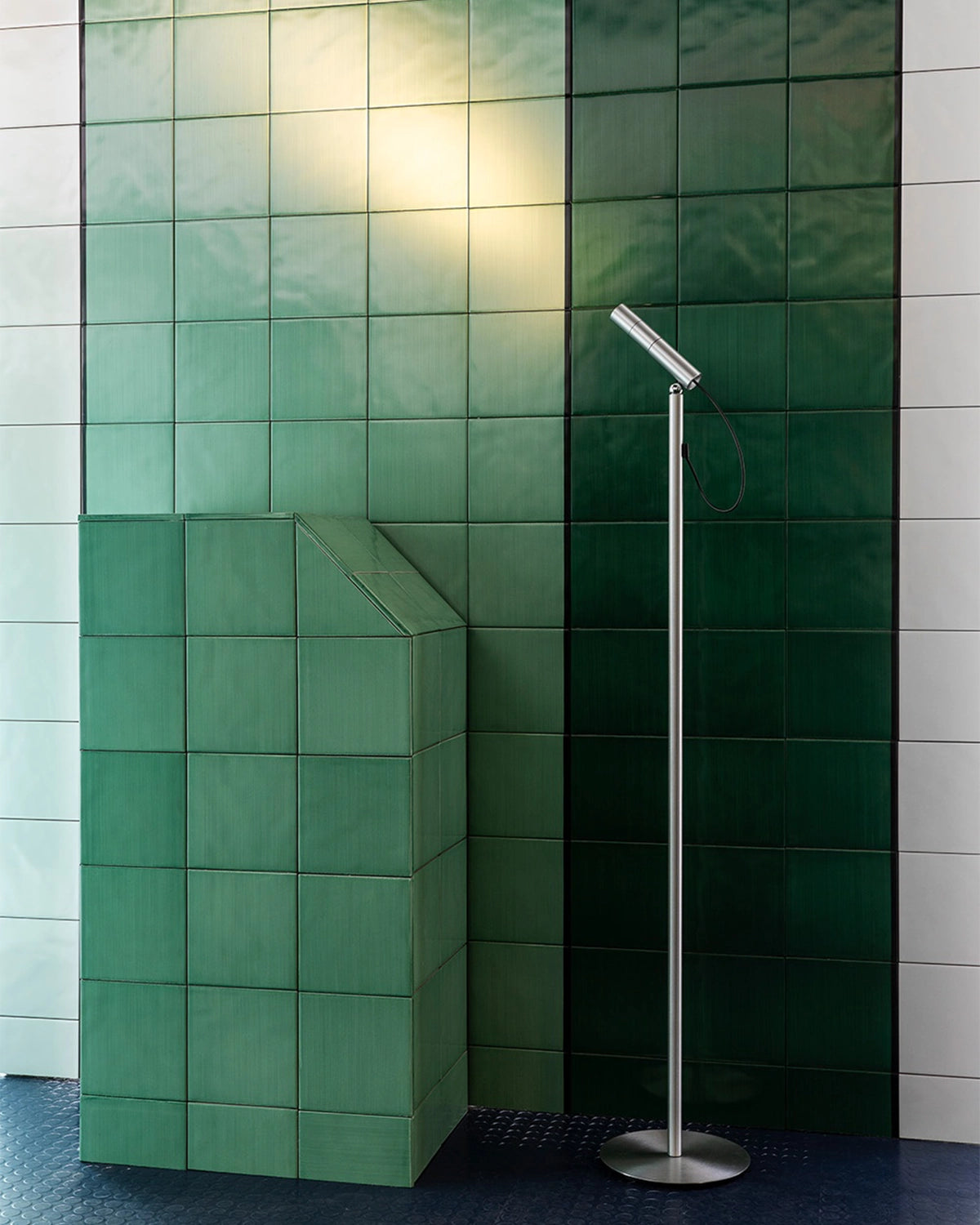 Type Floor Lamp