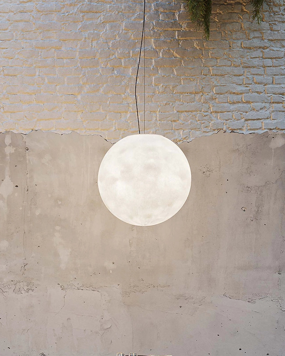 Ululi Ulula Outdoor Pendant Light