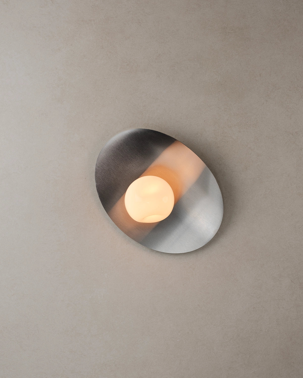 Wink Wall Light