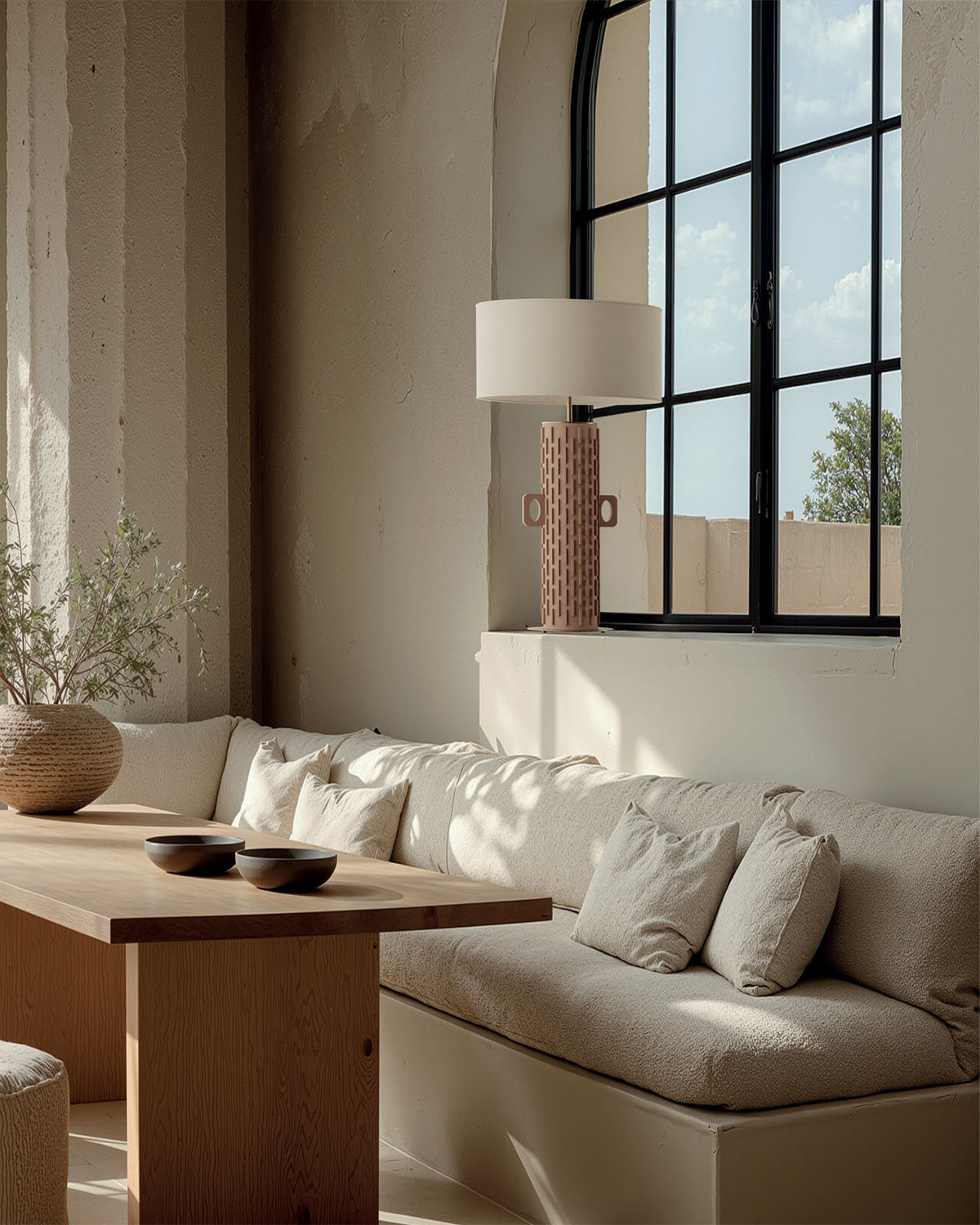 Yut Table Lamp