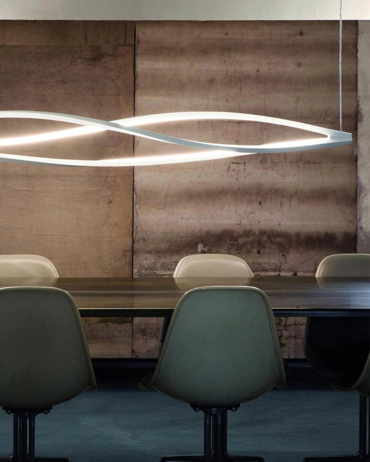 In The Wind Horizontal Pendant Light