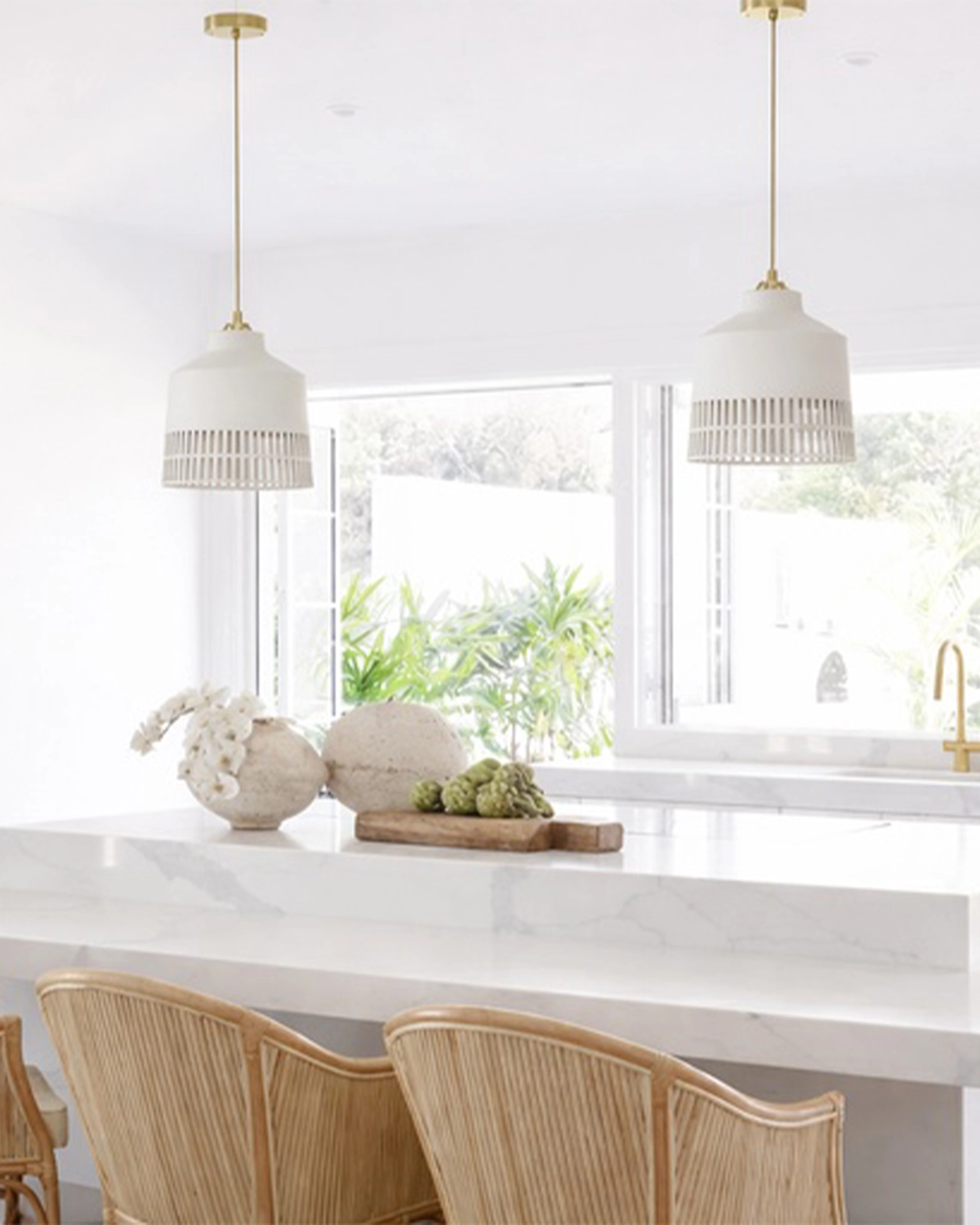 Magnolia Pendant Light